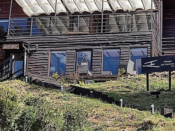 Refugio Los Cipreses Hotel