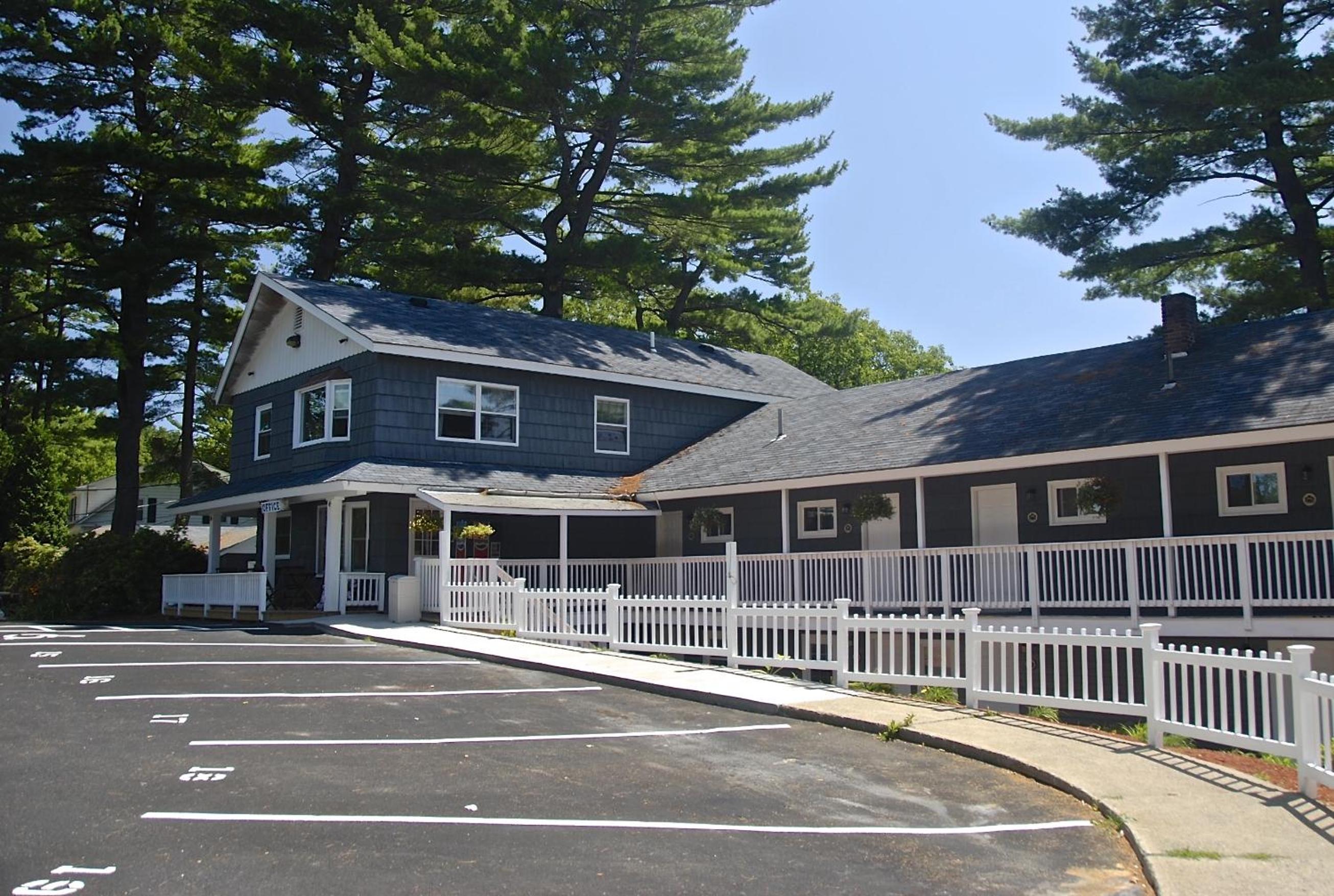 Kittery Inn Suites - Property Image 13
