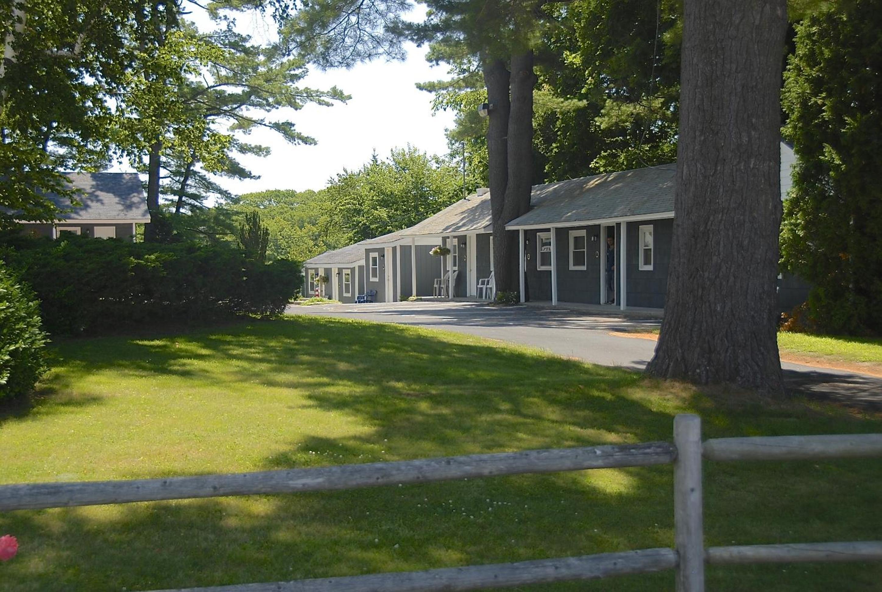 Kittery Inn Suites - Property Image 17