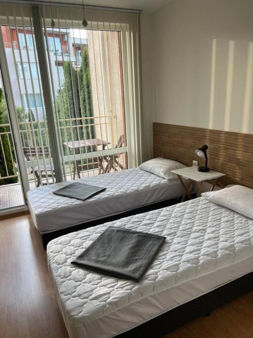 Modern, Self Contained, Studio