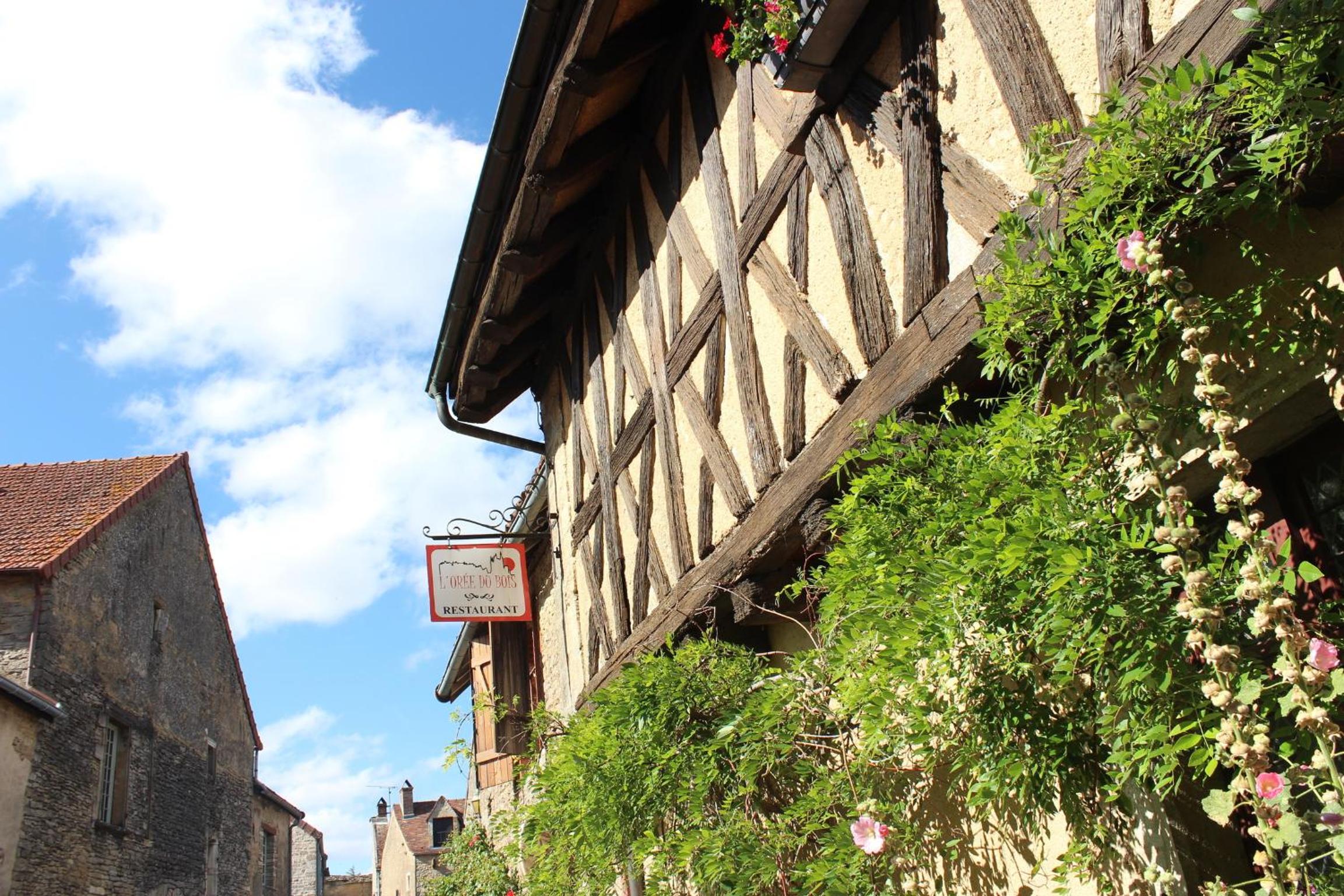 Châteauneuf Suites