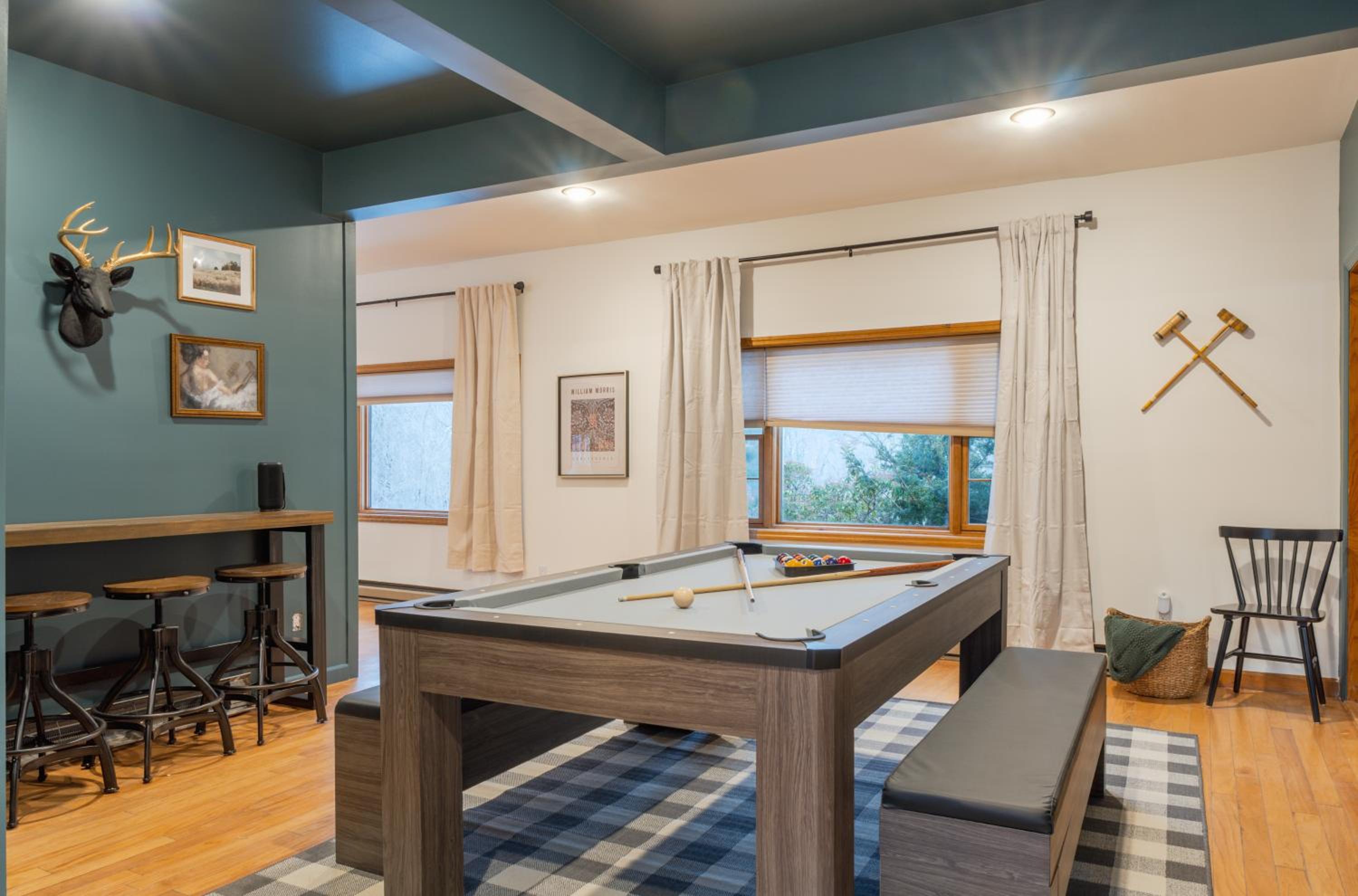 8BR Luxury Retreat with Hot Tub, Games, & Fire Pit view 4