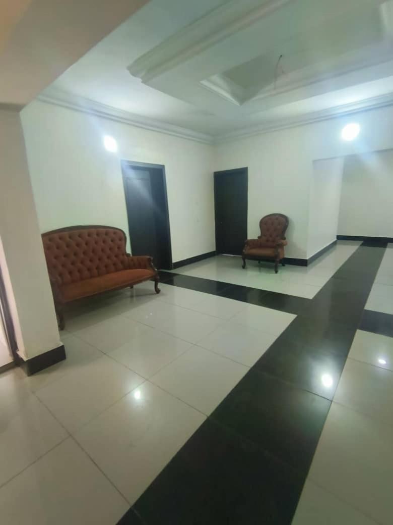 Stunning 2 Bedroom Apartment view 2