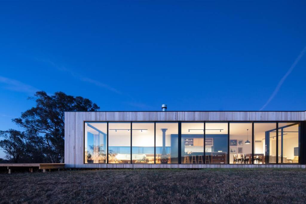 Spectacular Kangaroobie Cabin