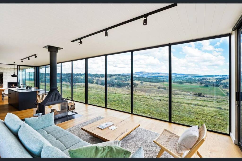 Spectacular Kangaroobie Cabin