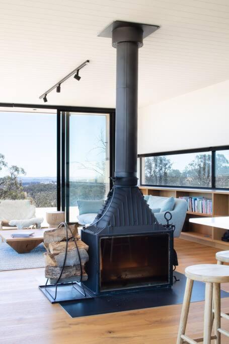 Spectacular Kangaroobie Cabin