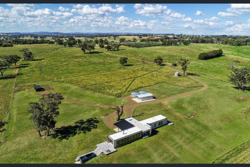 Spectacular Kangaroobie Cabin