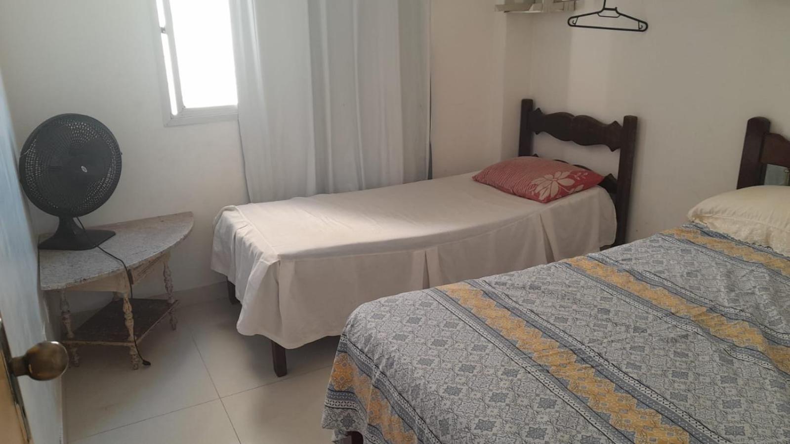 Otimo apartamento de 2 quartos na Praia do Morro