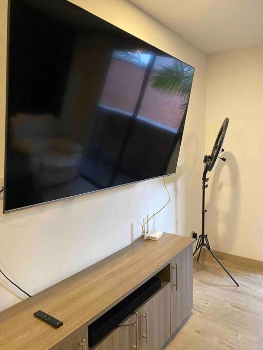 Apartment in the Poblado, close to lleras park