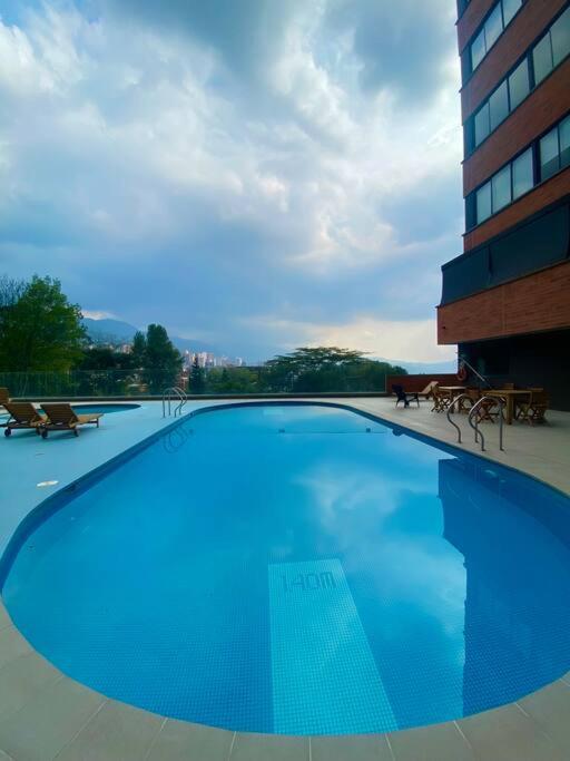 Apartment in the Poblado, close to lleras park