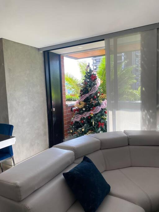Apartment in the Poblado, close to lleras park