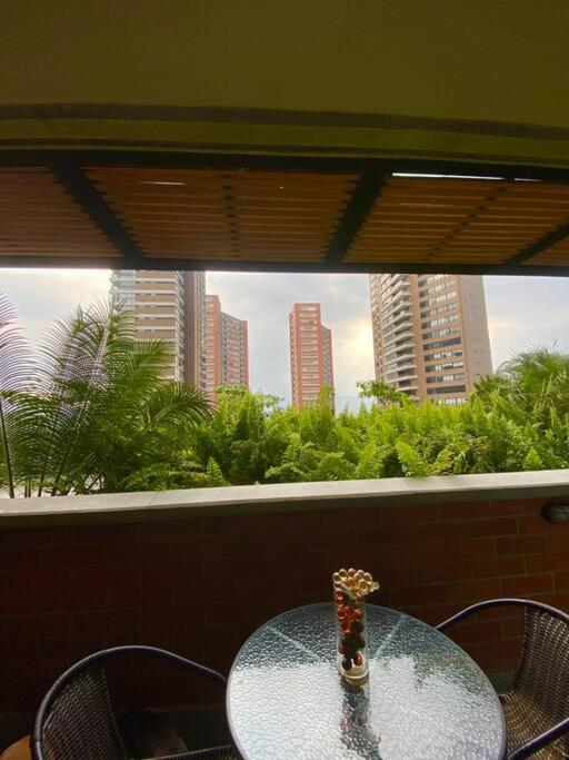 Apartment in the Poblado, close to lleras park