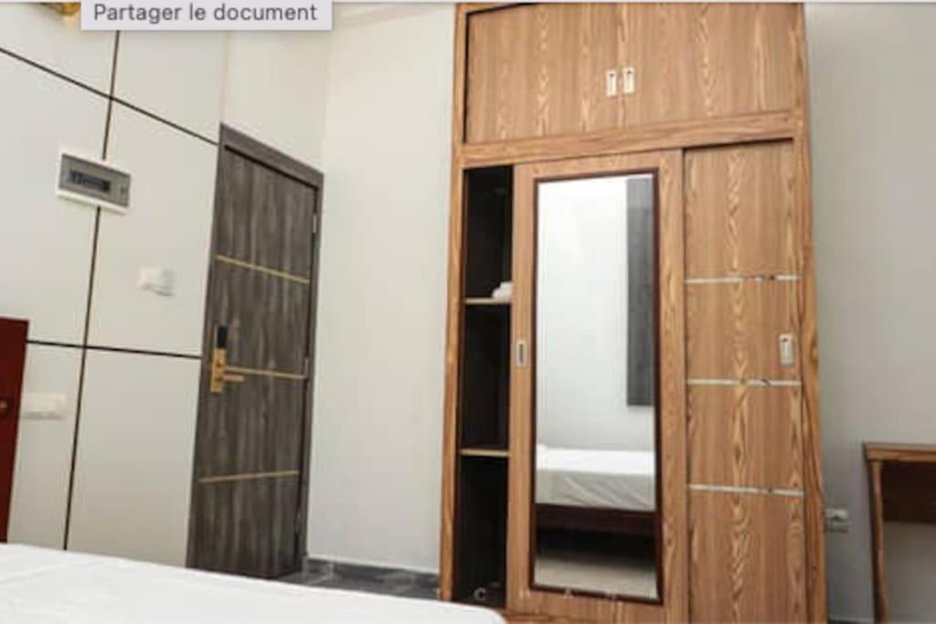 Studio meublé neuf proche Makèpè