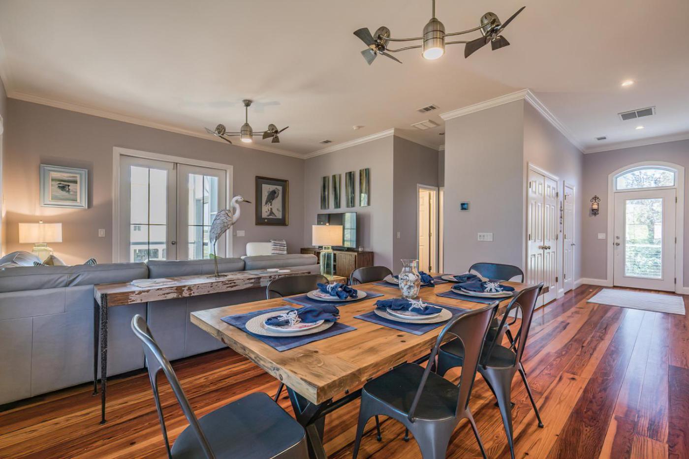 Pristine New Listing! Golf Cart Included in Harbour Key view 2
