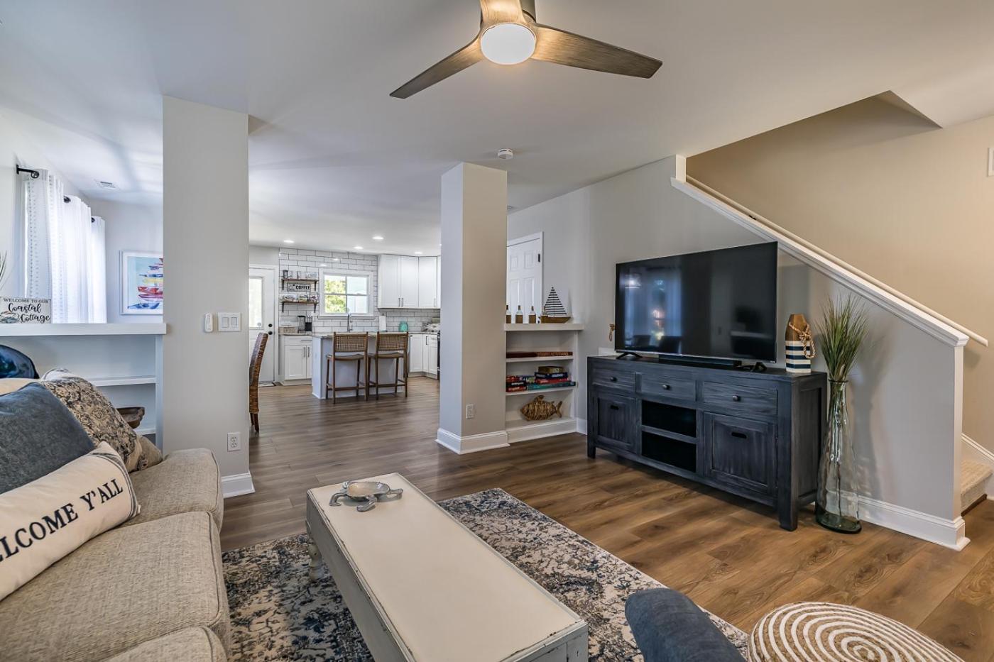 Newly Renovated listing! Cottage on Broad view 3