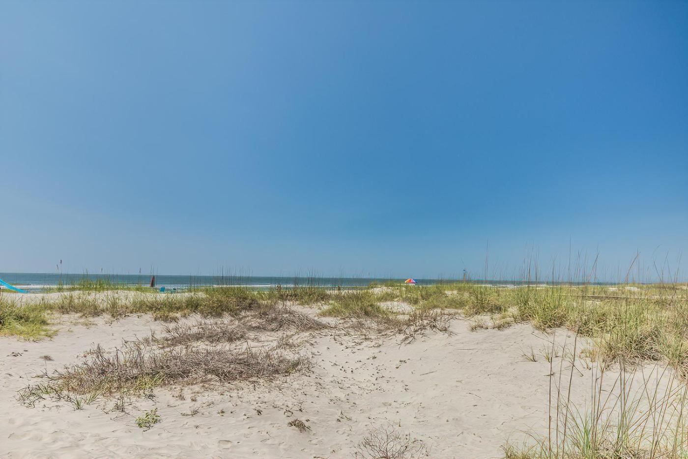 JOHN FRIPP VILLA - Ocean Views - Three Bedrooms Sleeps 8 view 3