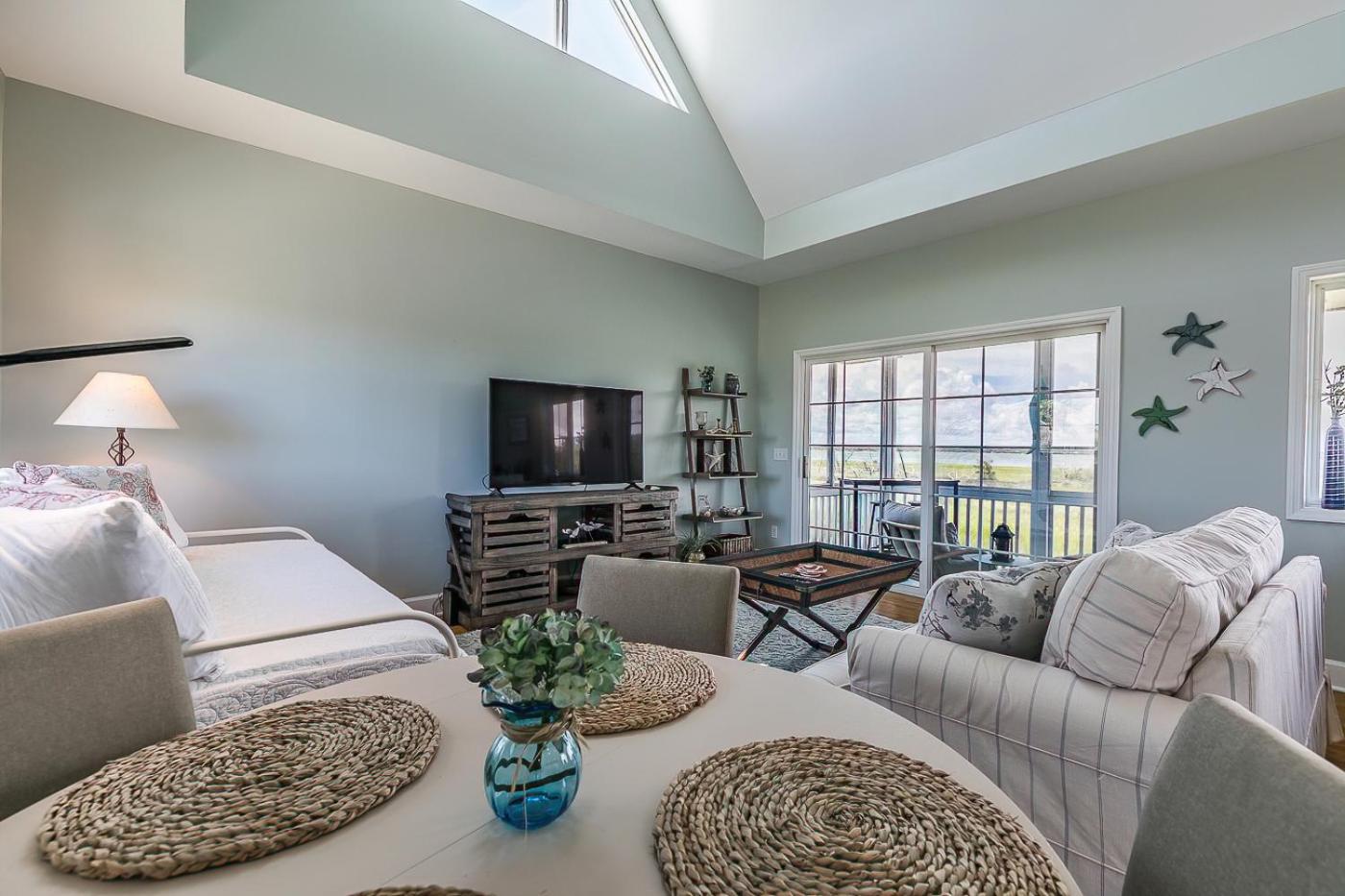 Seaside Bungalow With Million Dollar Views view 3