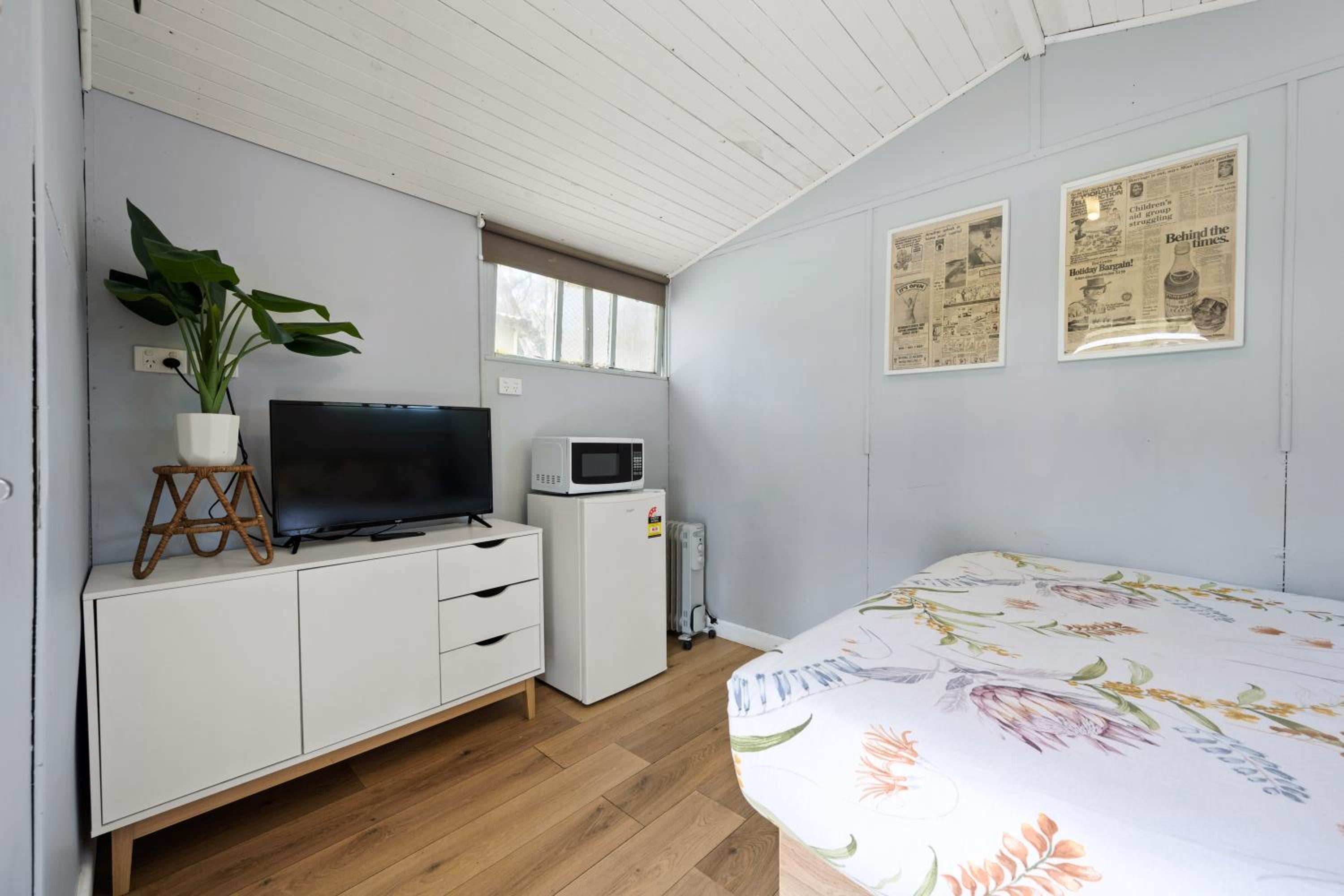 Bright Cabin & Caravan Park