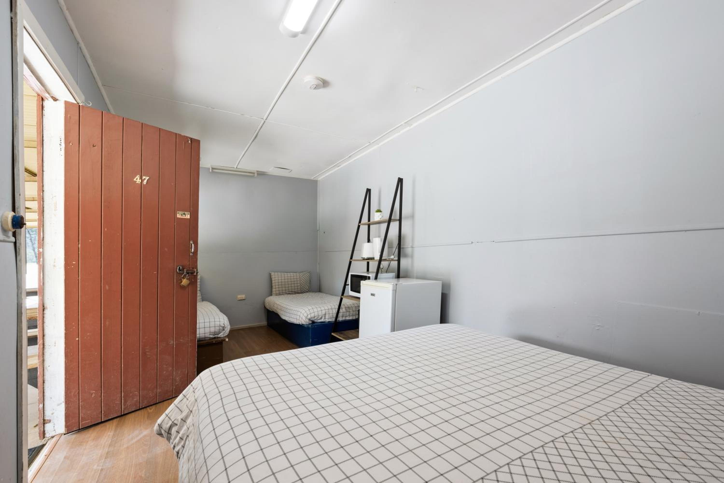 Bright Cabin & Caravan Park