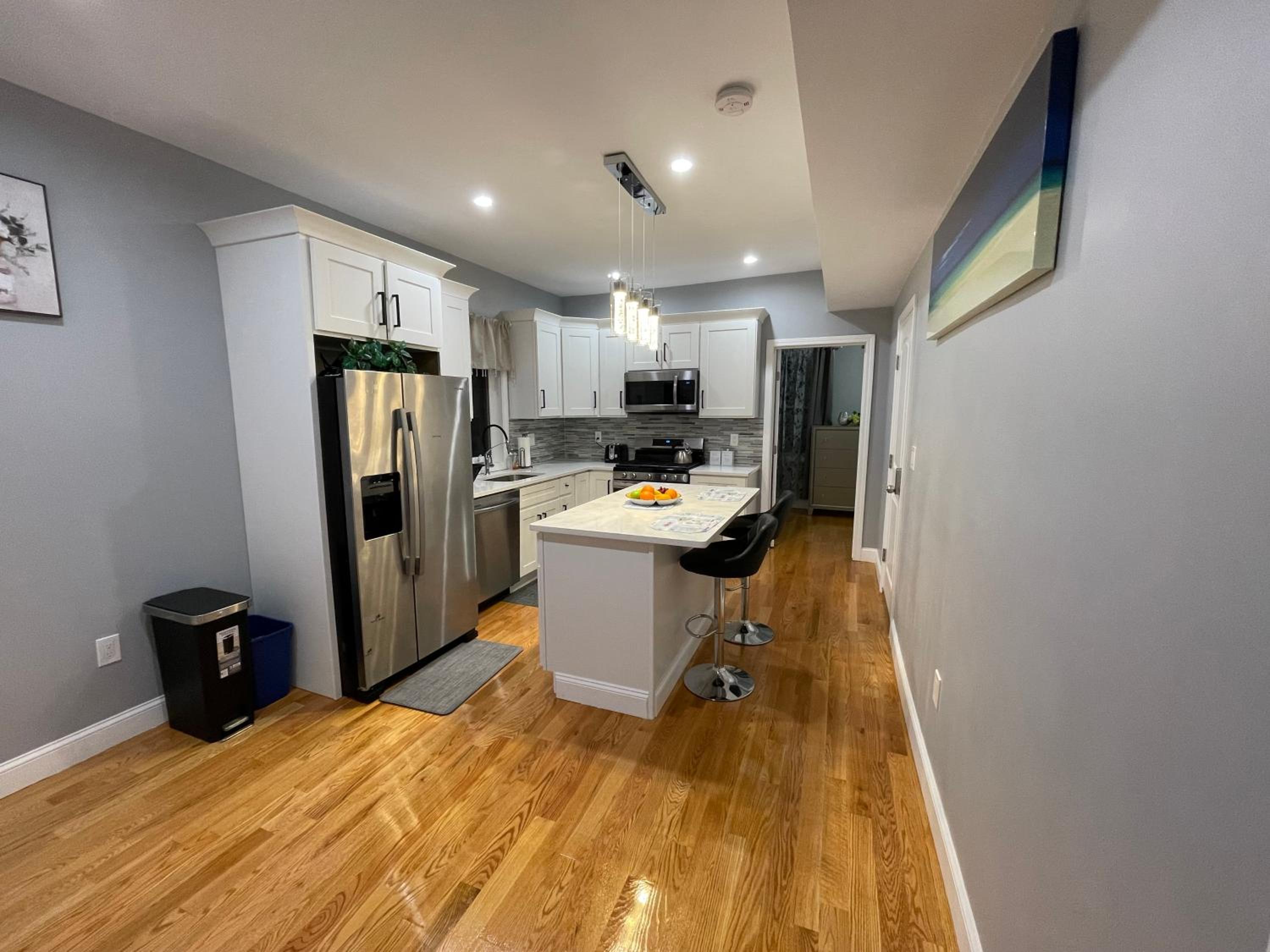 Boston Luxury 3 bedroom Private Condo view 3