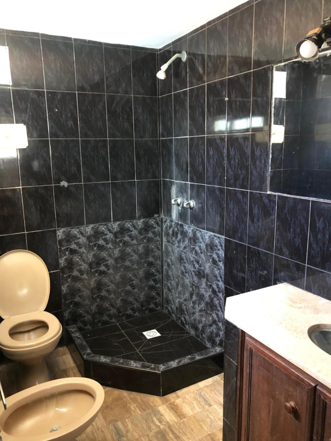 Casa con piscina, Mar del Plata, solo familias!