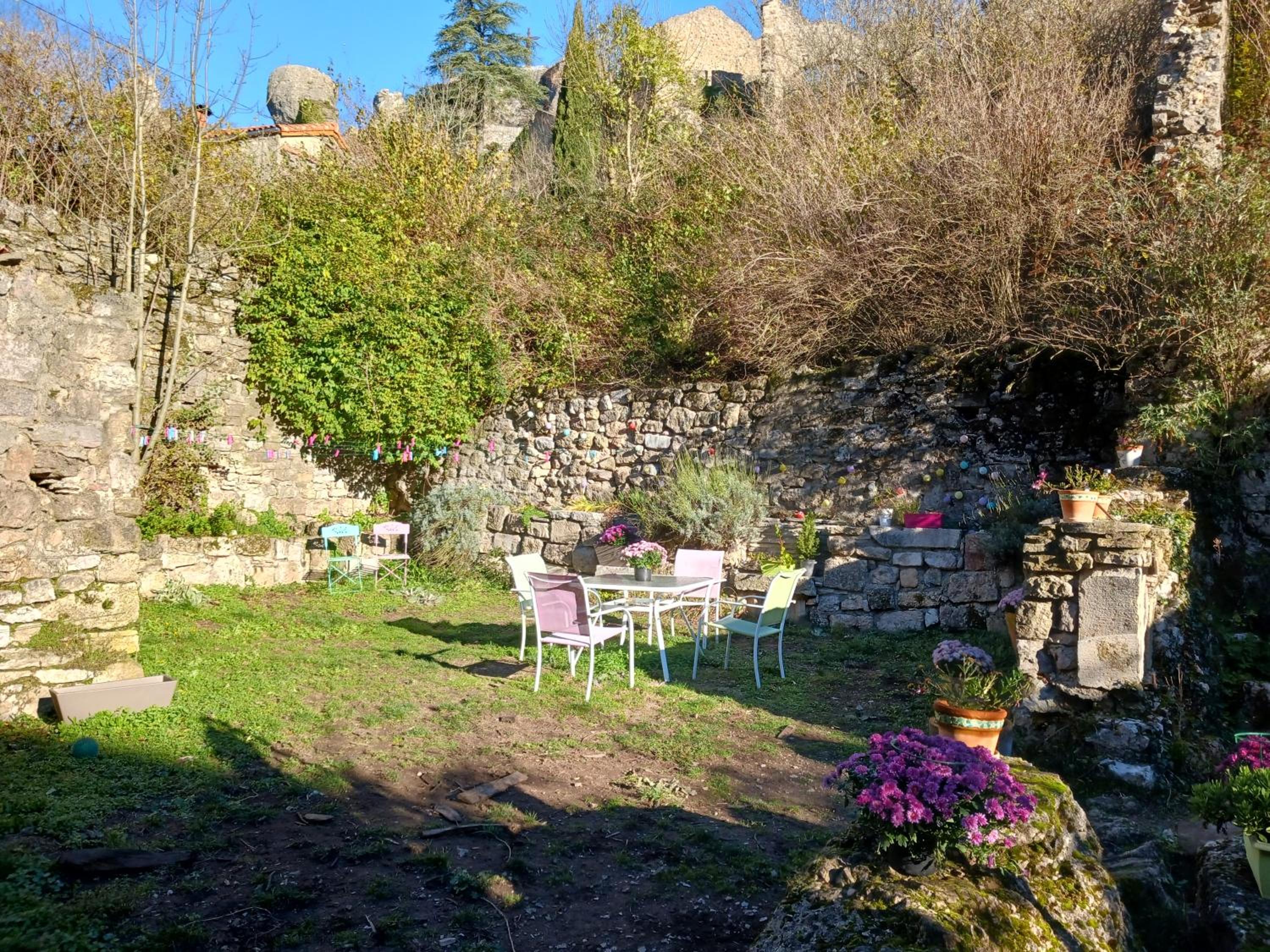 Au coeur du Caylar view 2