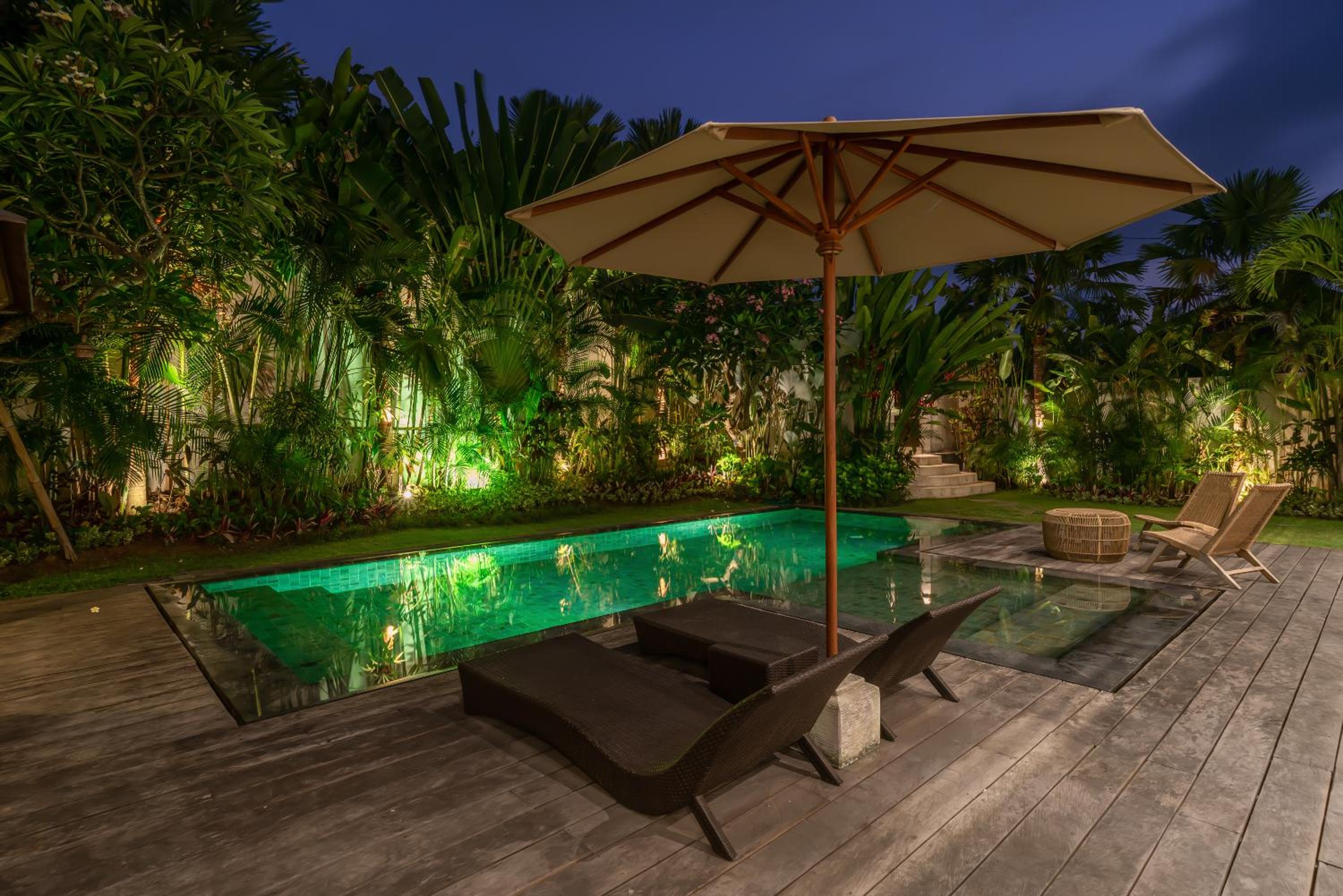 Villa Lisy - Spacious 4BR Villa with Large Swimming Pool view 5