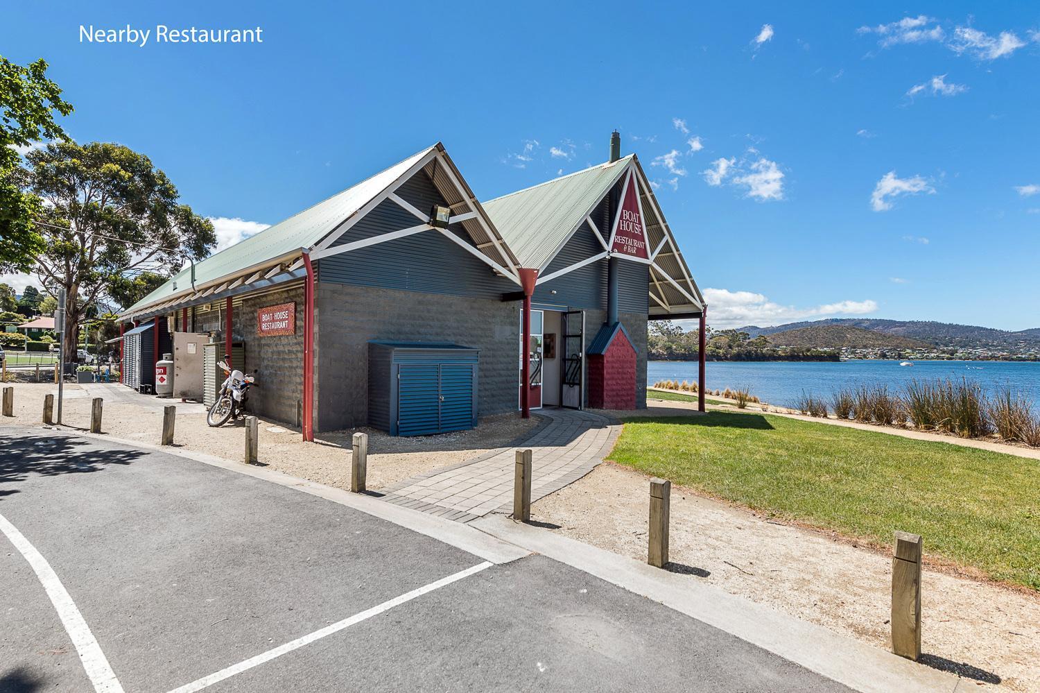 Stately Cornelian bay Hideaway