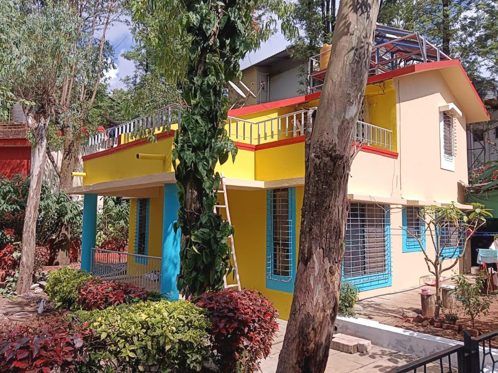 Private Bungalow with Garden, Main Road Connected - Om Bungalow, Happy Stay, Panchgani view 2