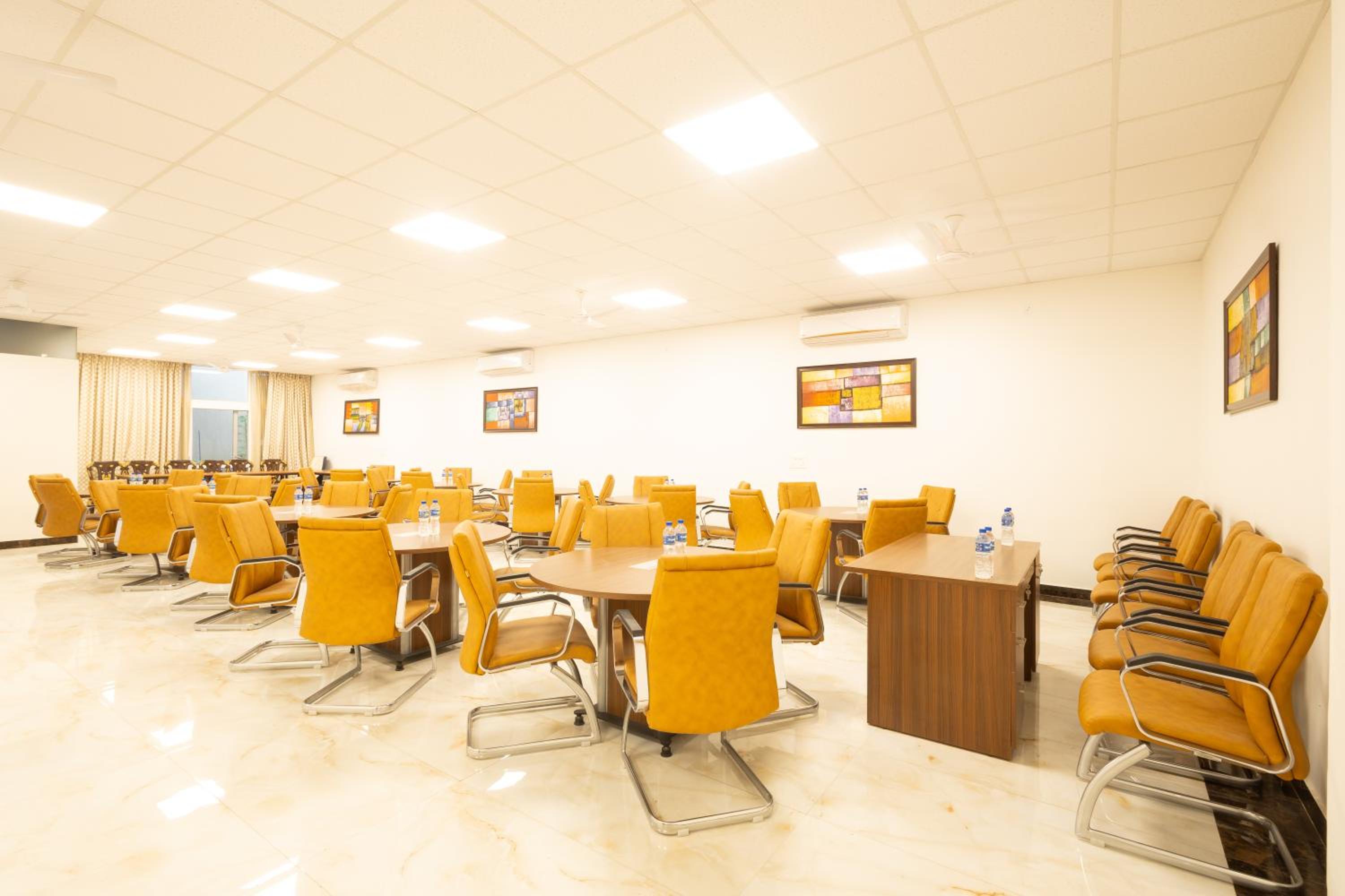 meeting & event spaces