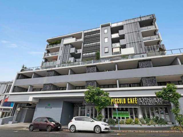 Fortitude Valley sharing apartments with other guests