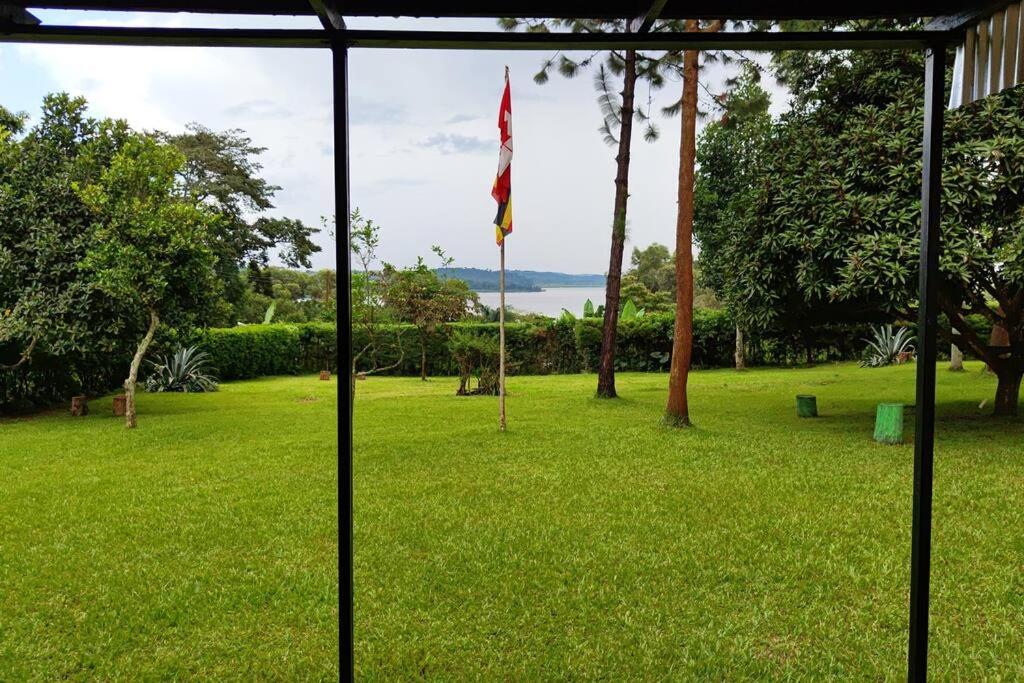 Get Away Home with Lake View view 5