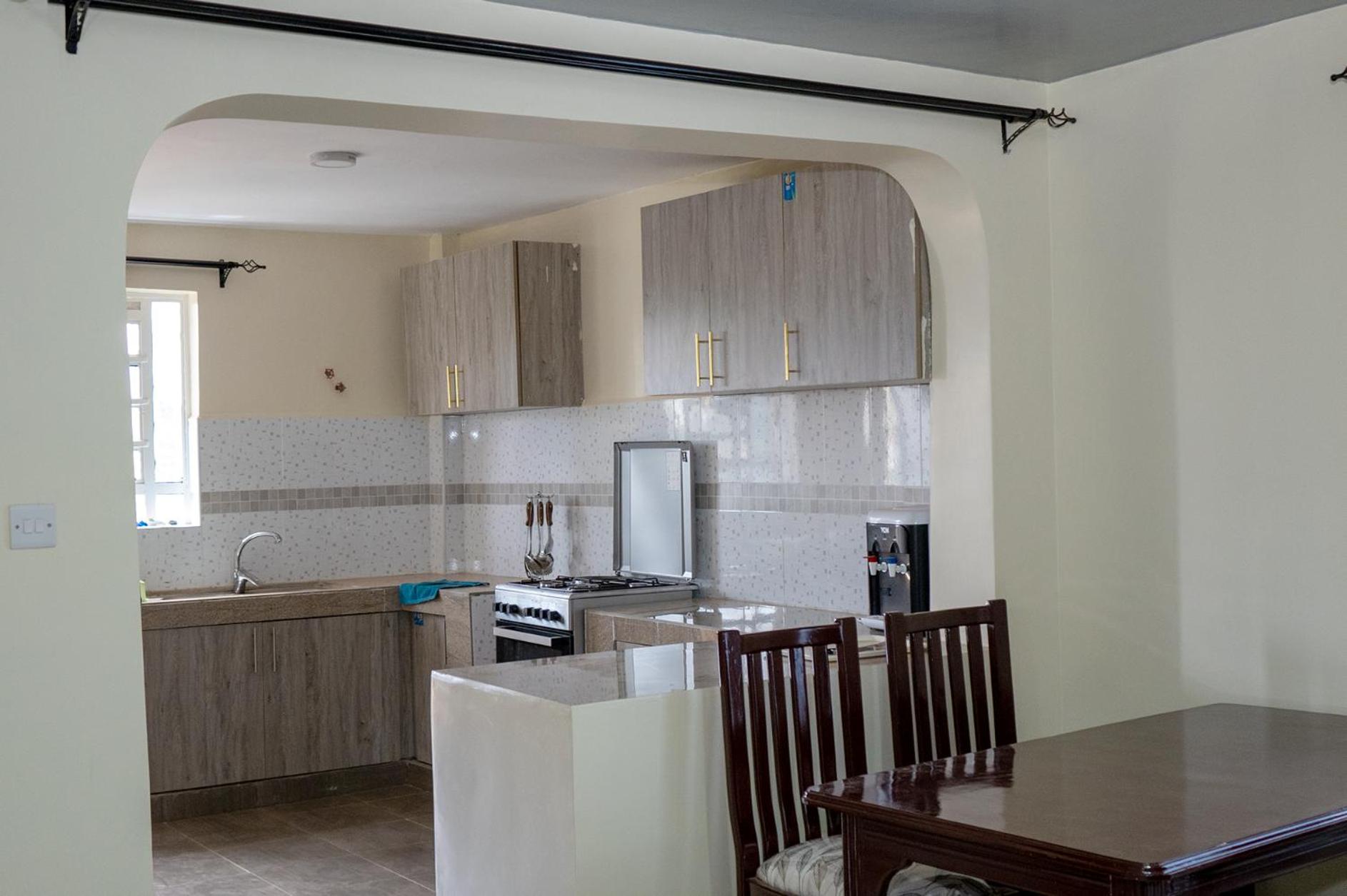 JACARANDA, KAHAWA WEST 2 BEDROOM FULLY FURNISHED view 4
