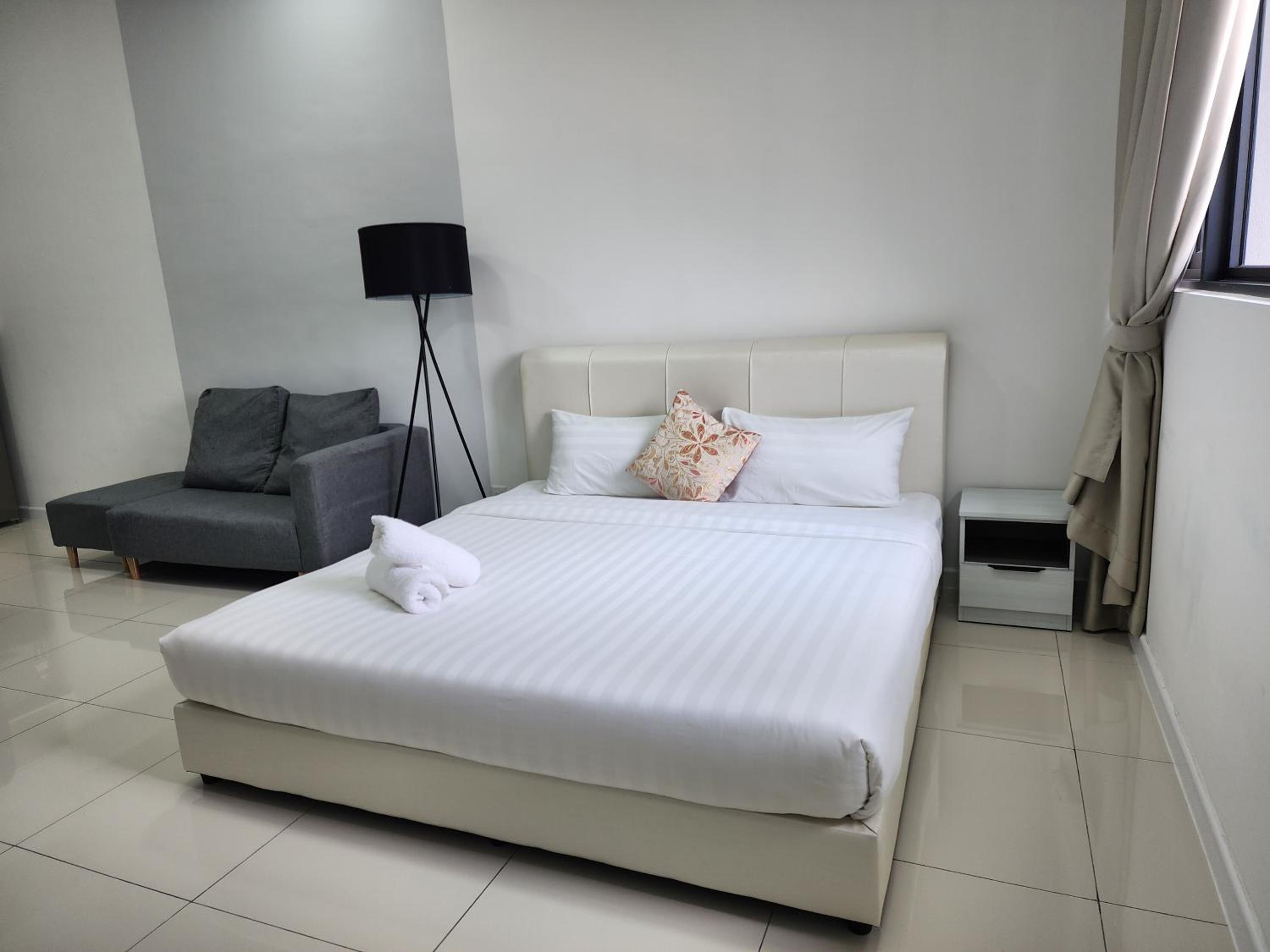 Chambers Suites KLCC Serviced Apartment
