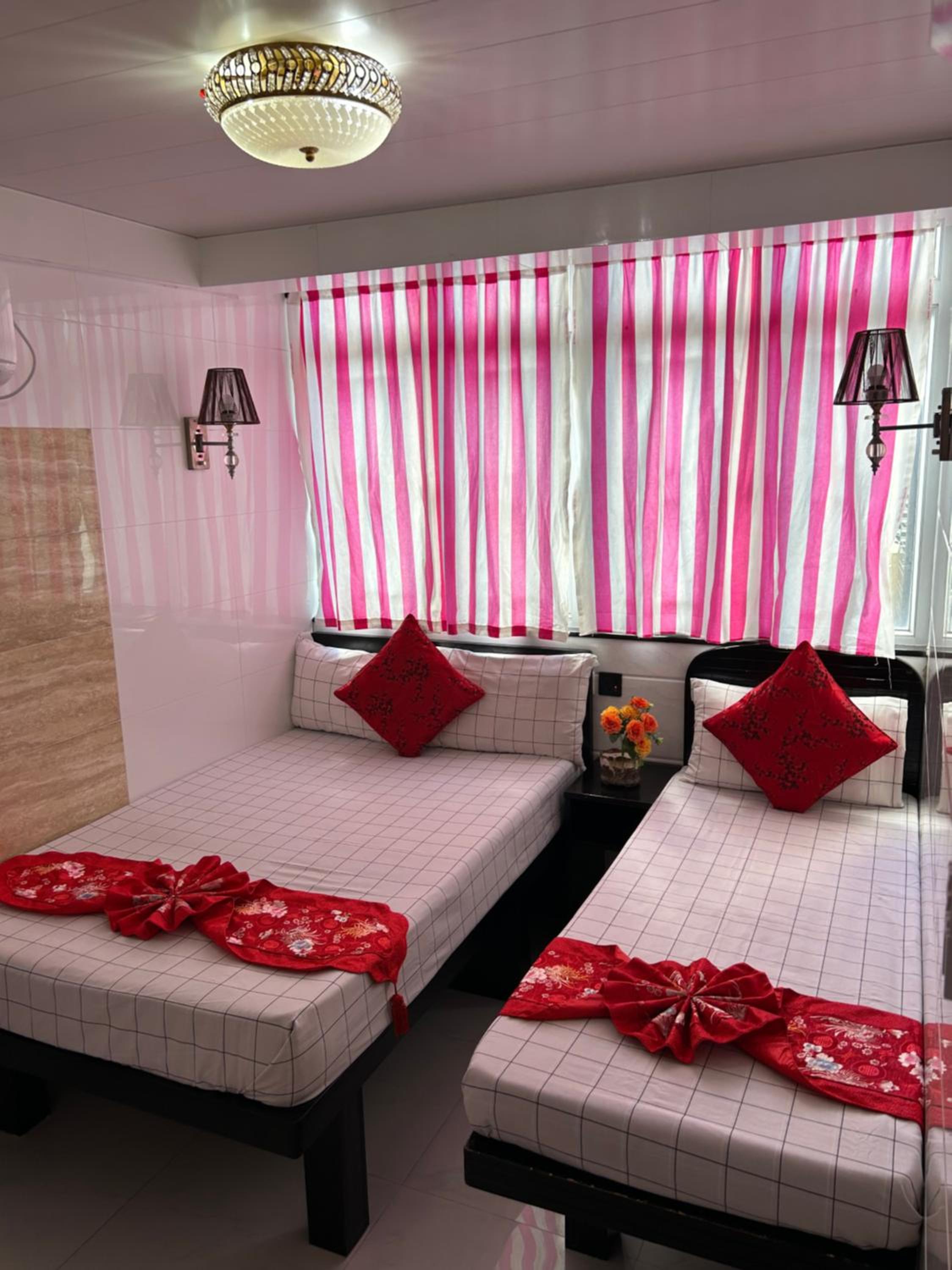 Manila Lounge
