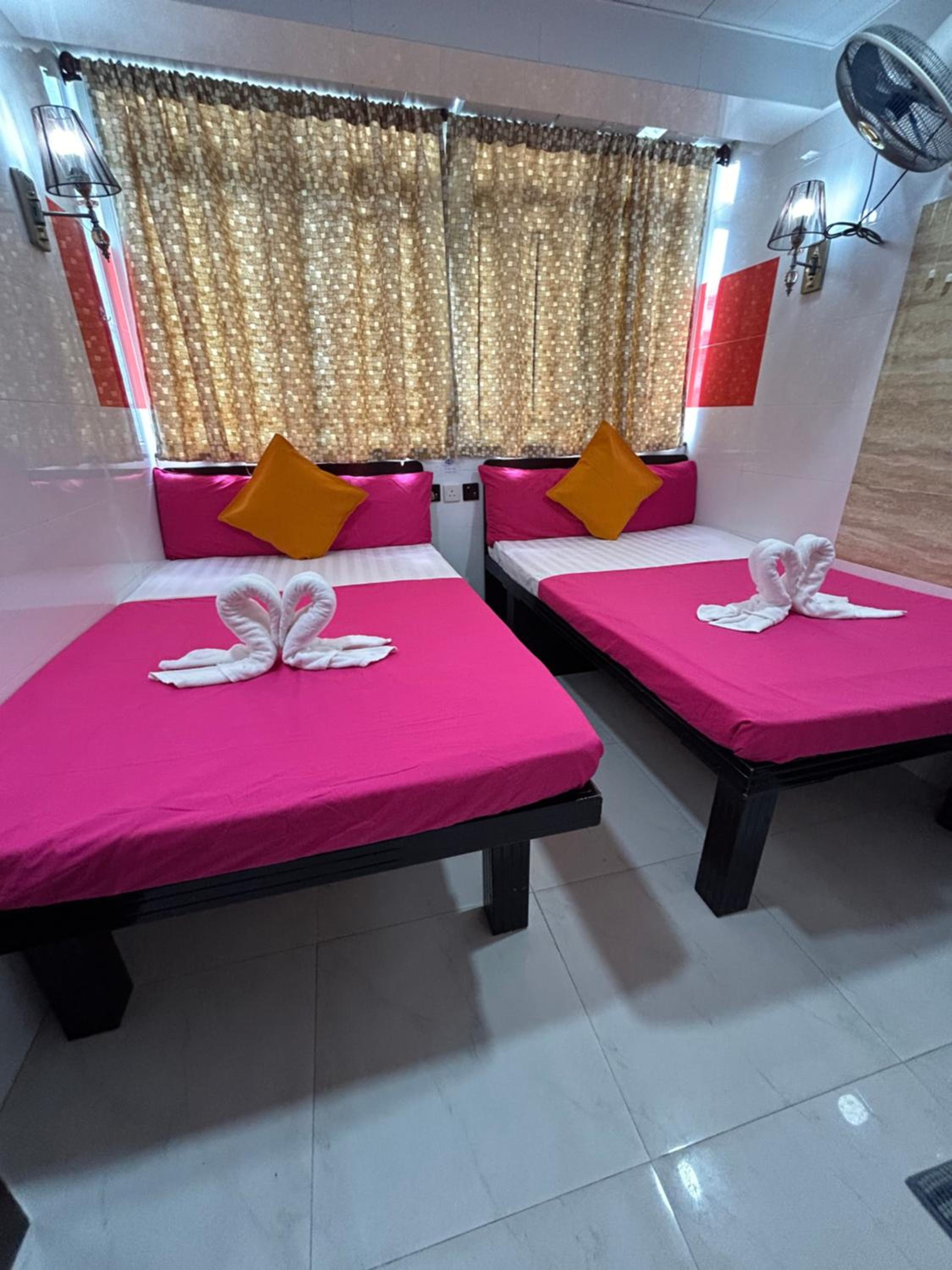 Manila Lounge
