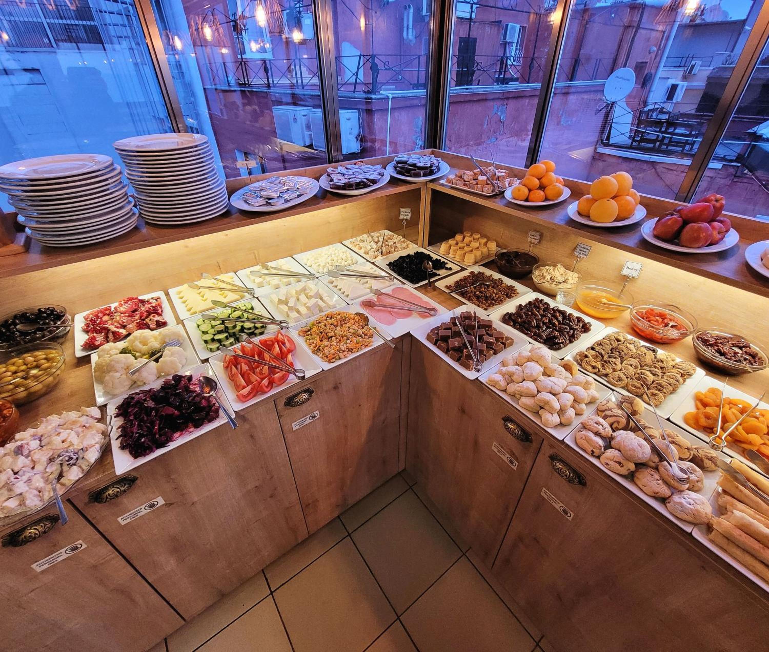 Marmara Guesthouse - Image 99