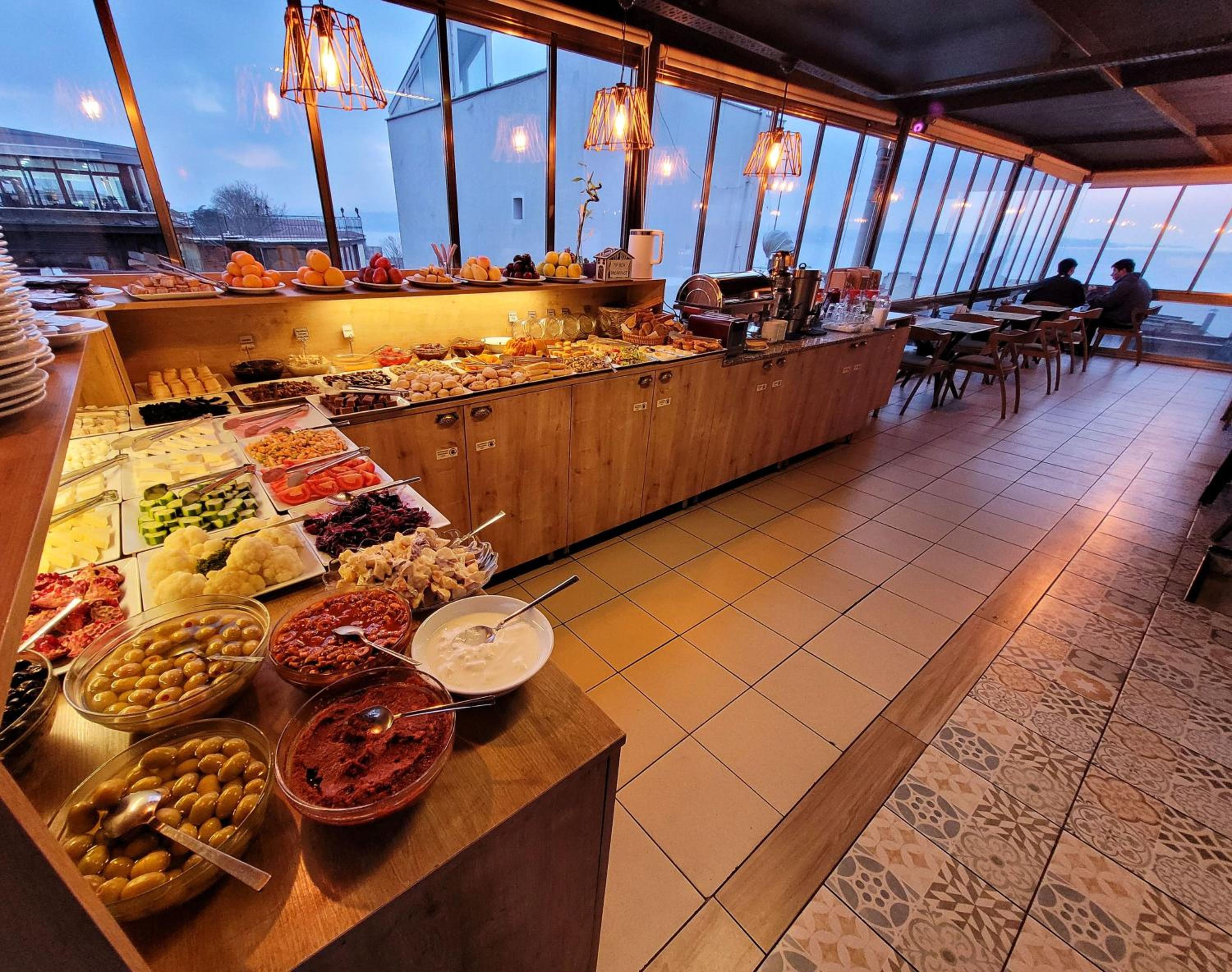 Marmara Guesthouse - Image 97