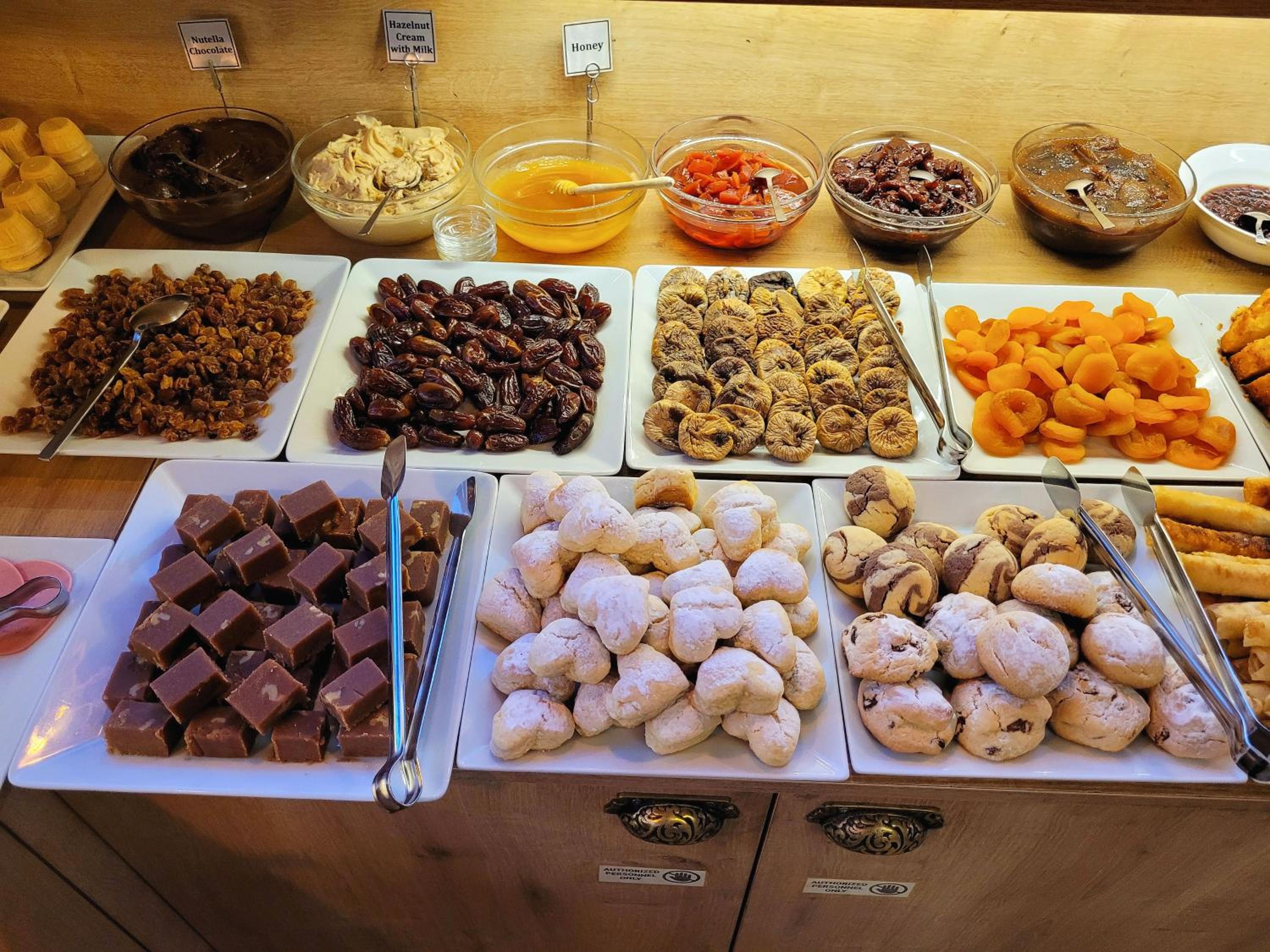 Marmara Guesthouse - Image 105