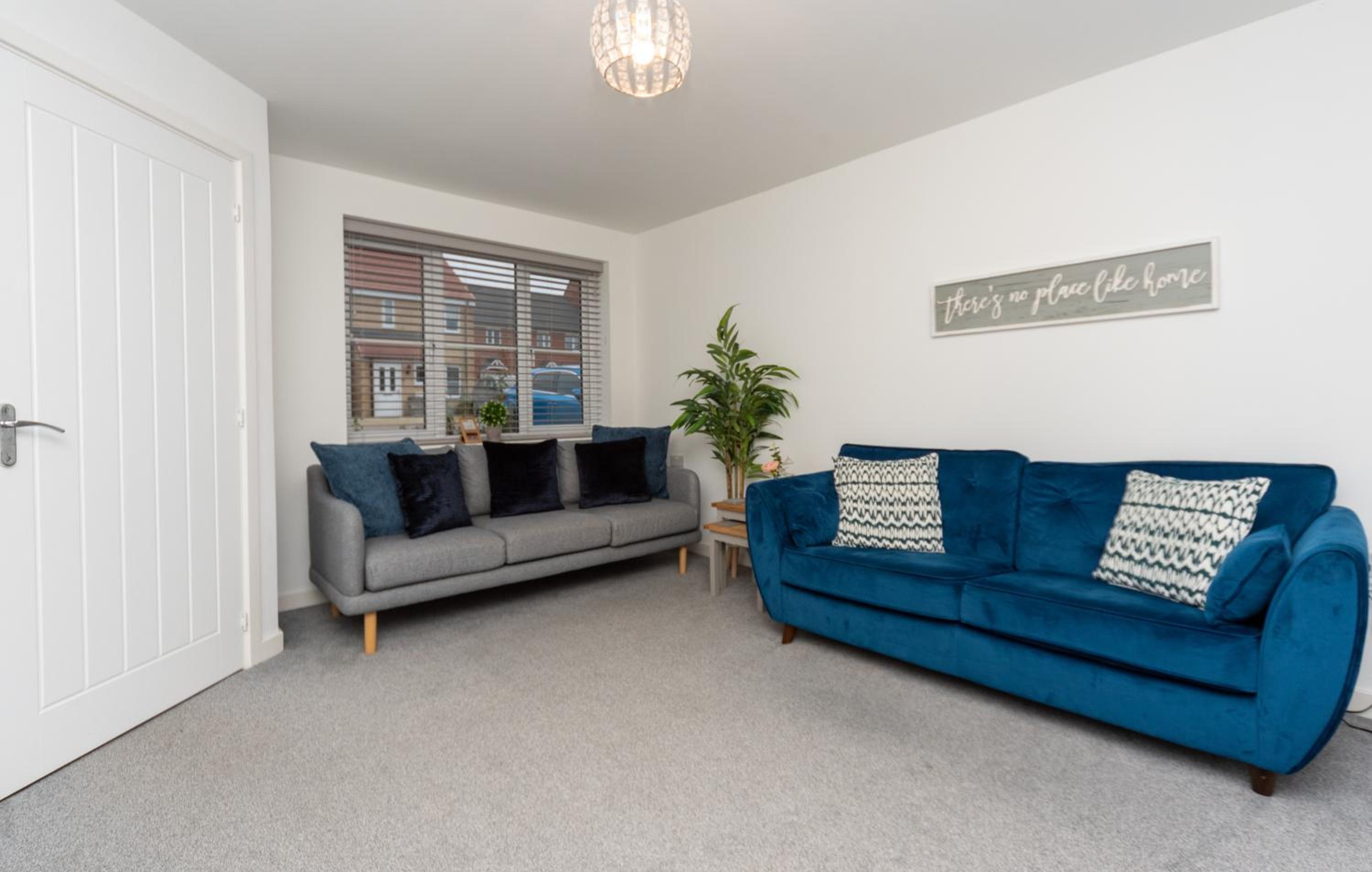 Oulton Broads New Build Holiday Home 3 Bedroom- 3 Bathroom with Free Parking