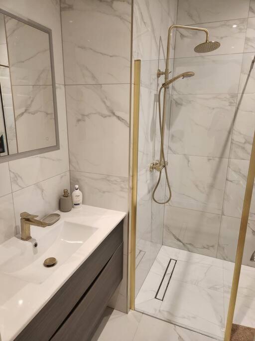 Newly refurbished 2 Bed apartment in Paddington