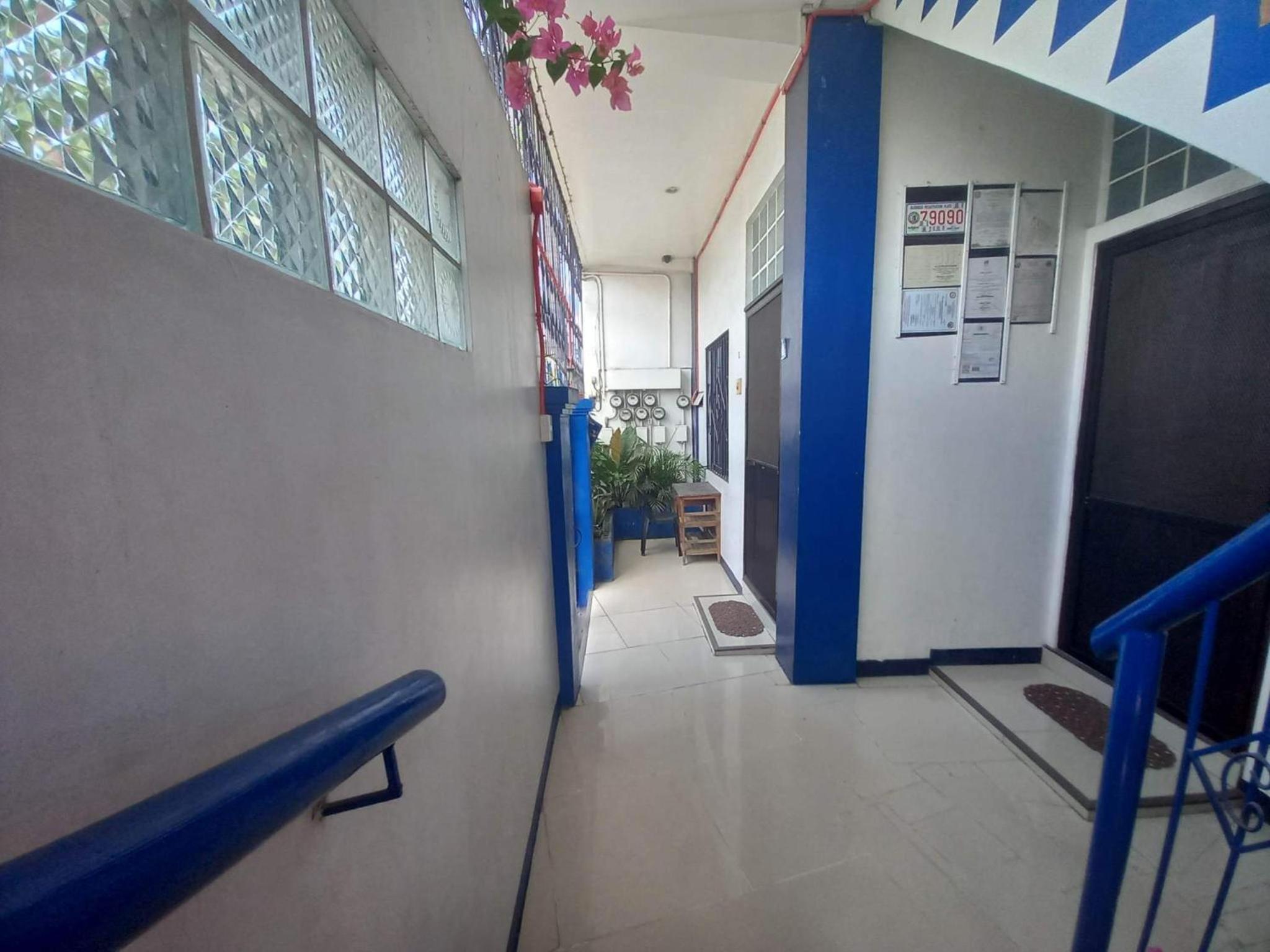 1BD condo Rentals, Toril view 5