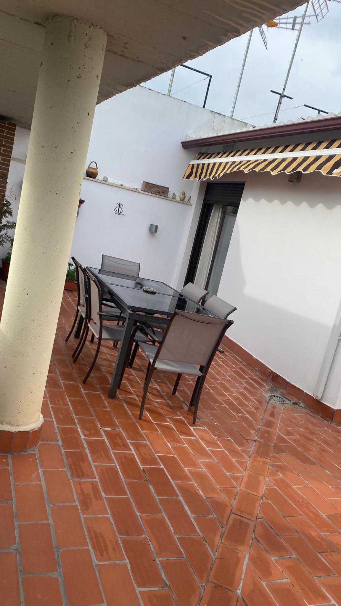 DUPLEX JUNTO AL PUENTE ROMANO con GRAN TERRAZA y PARKING PRIVADO