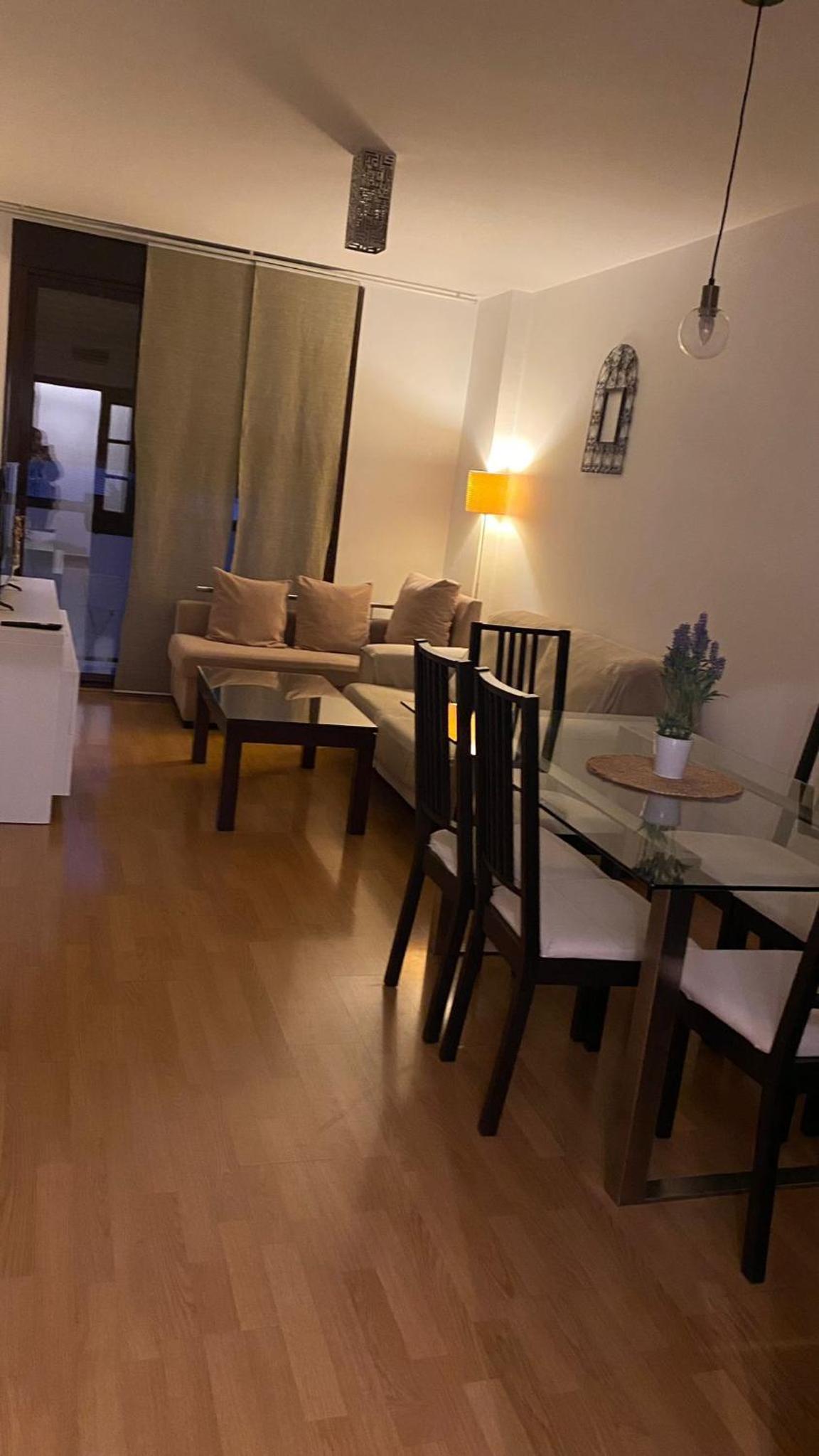 DUPLEX JUNTO AL PUENTE ROMANO con GRAN TERRAZA y PARKING PRIVADO