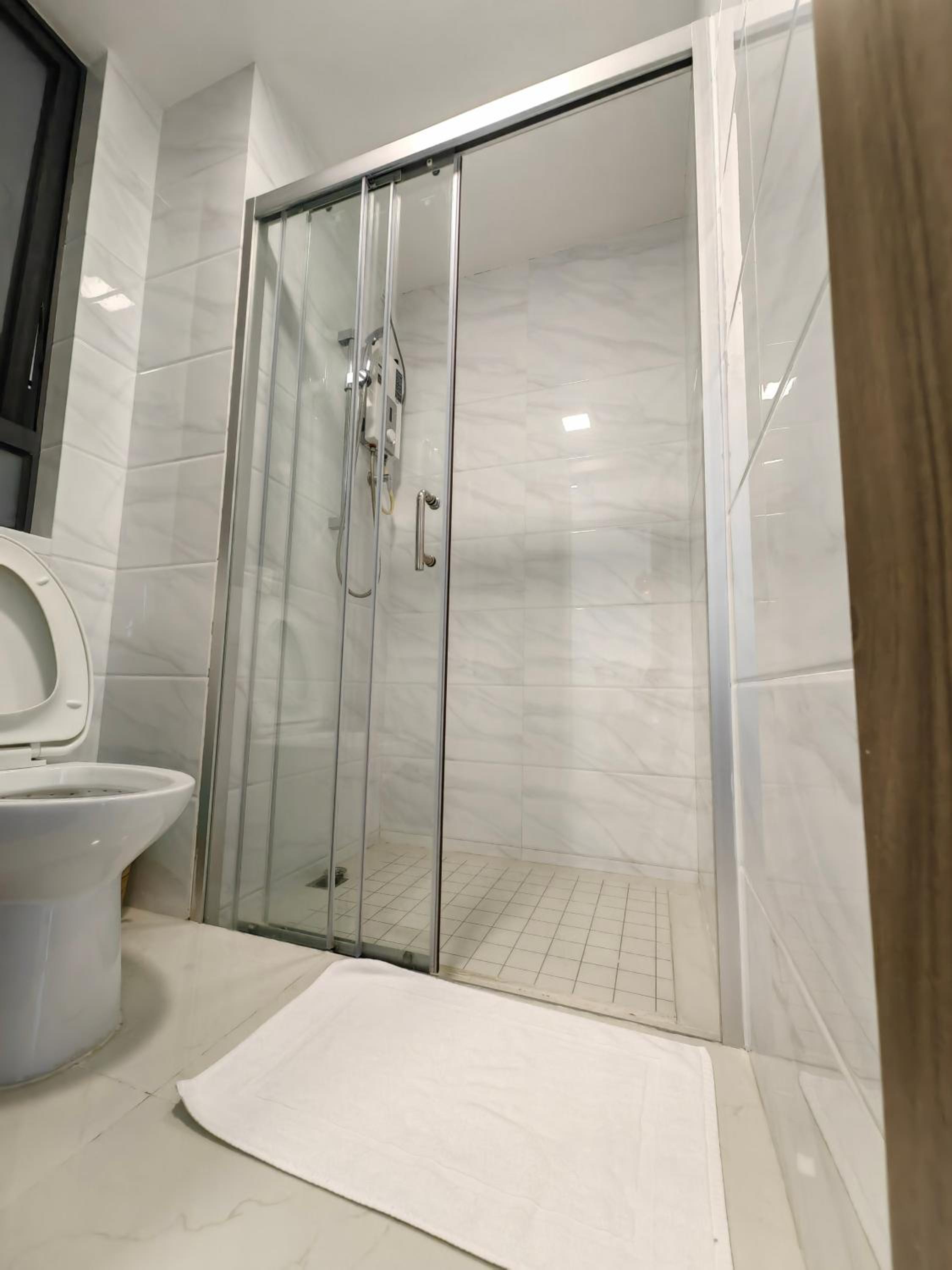Xtu seaview 1room at Forest City photo 4
