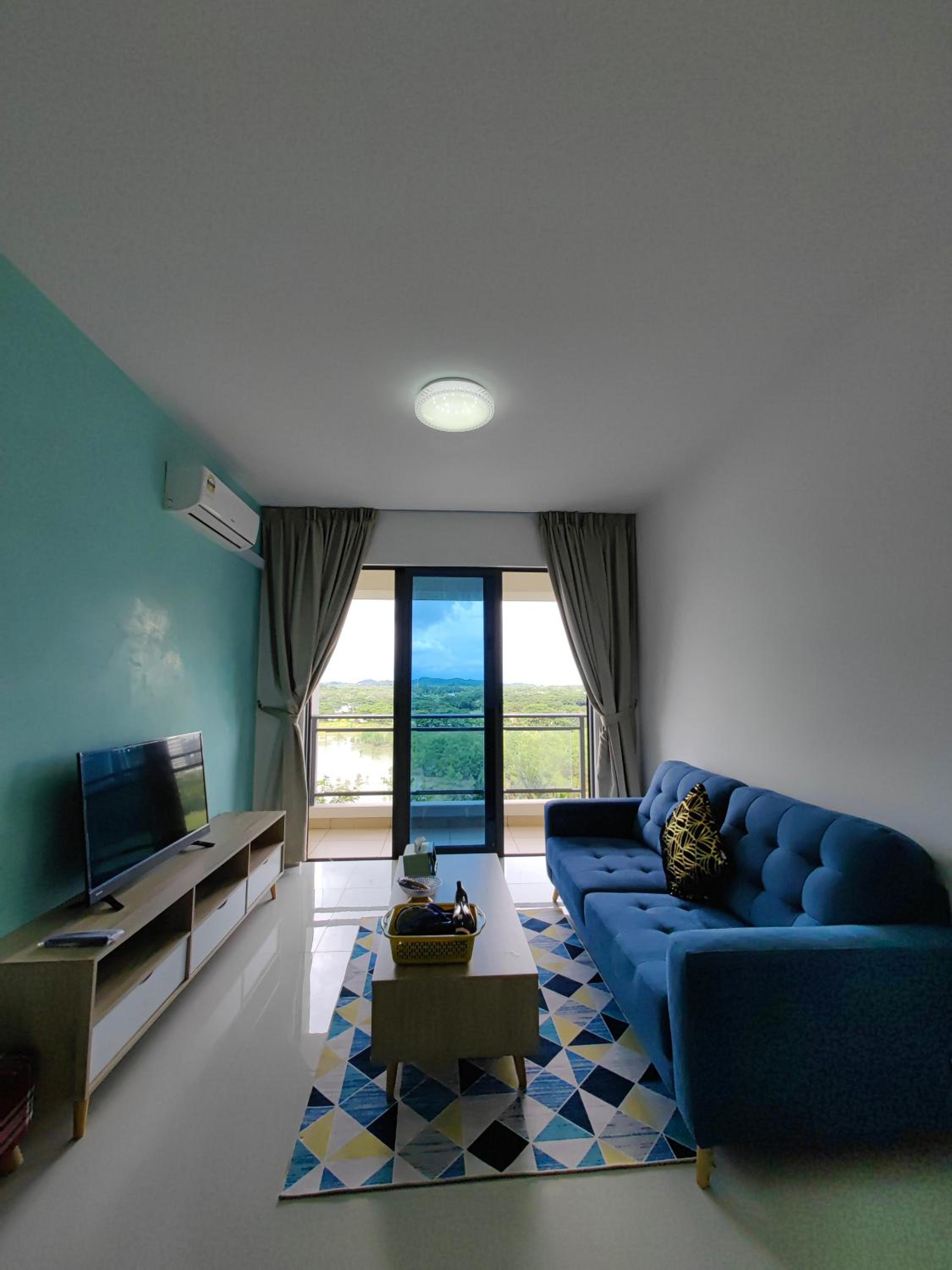 Xtu seaview 1room at Forest City photo 6