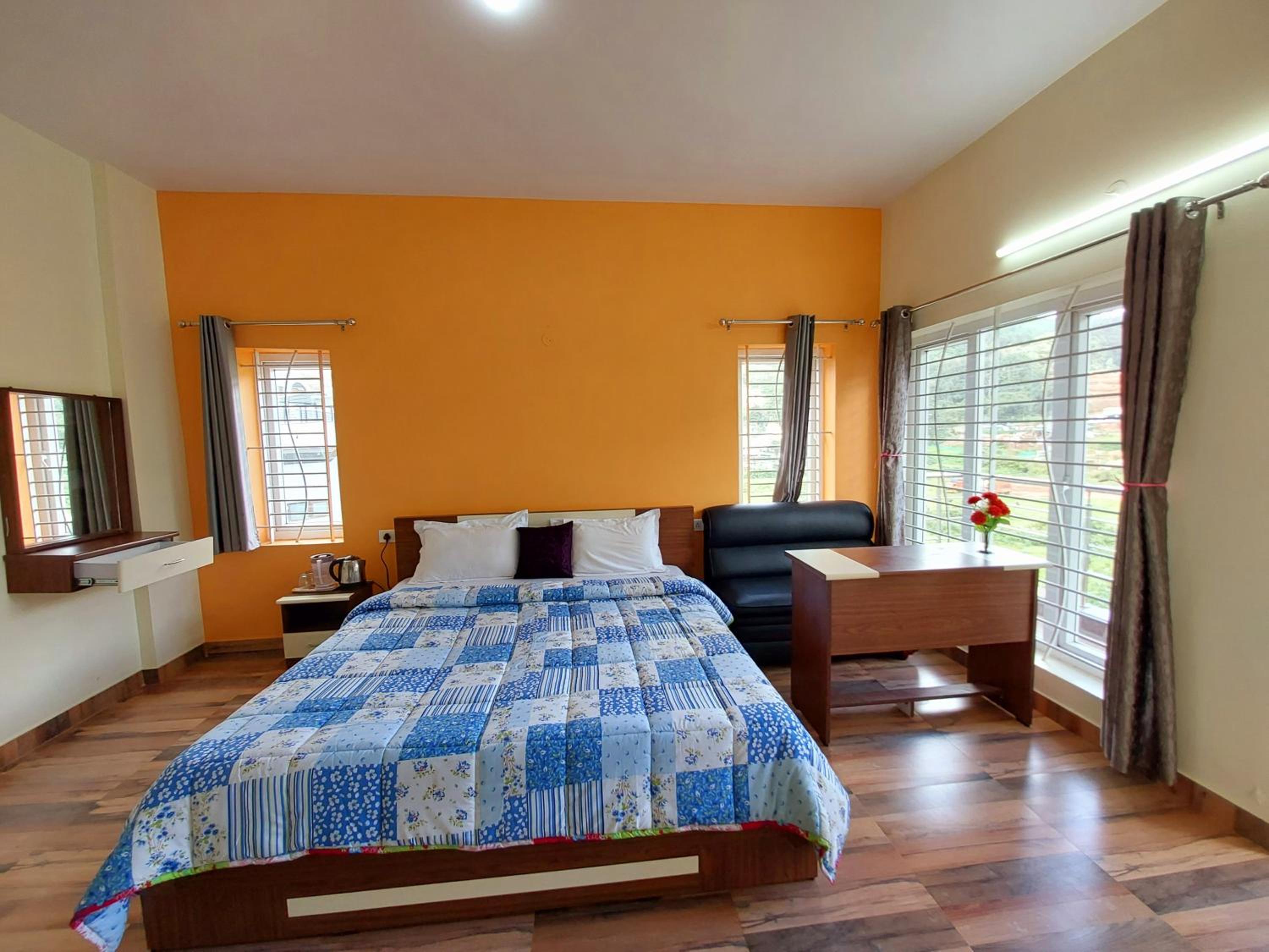 Serenity Inn Home Stay view 5