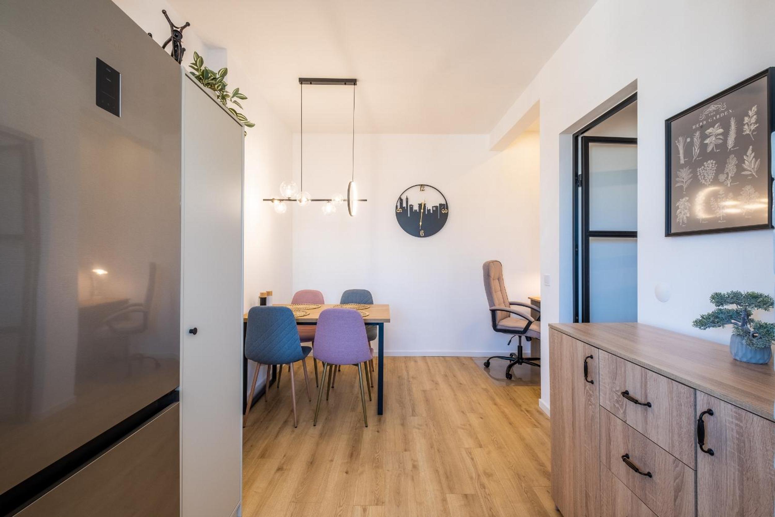 Bright Apartments – 2 Bedroom