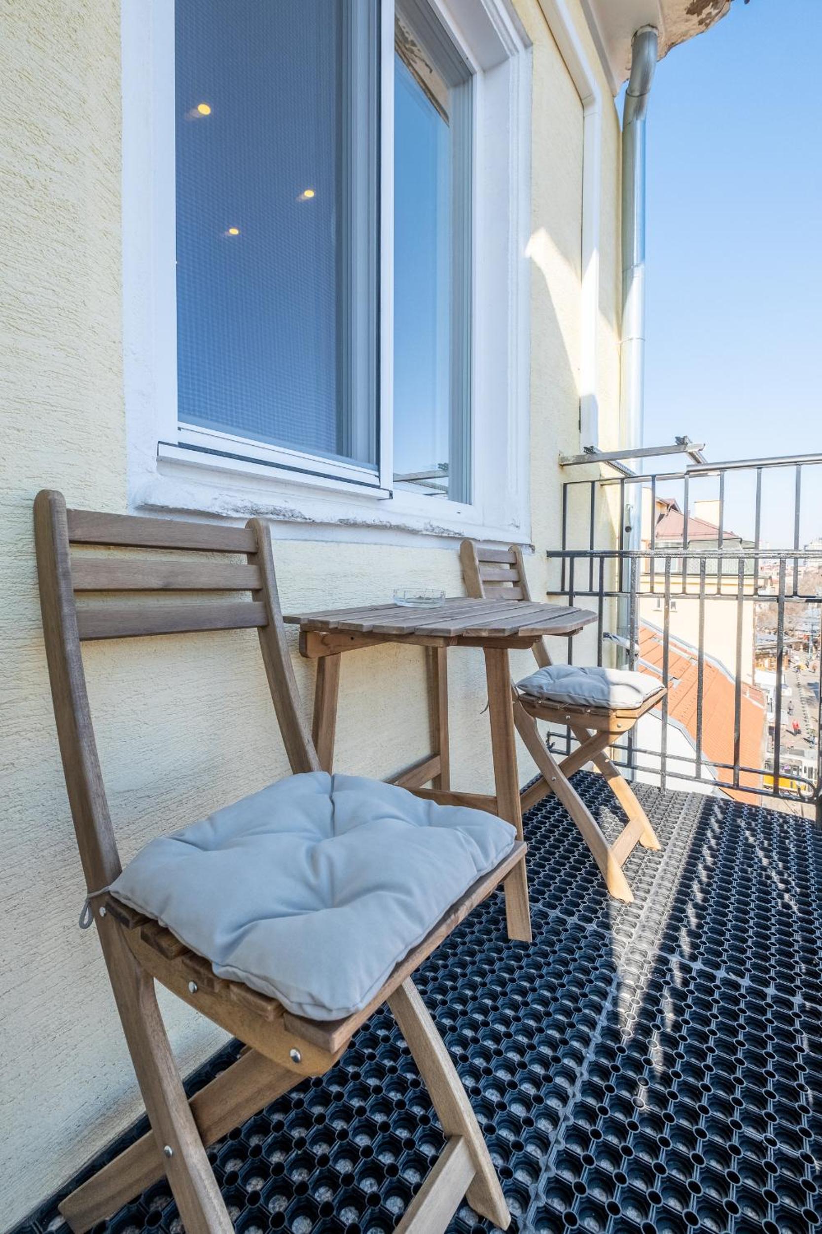 Bright Apartments – 2 Bedroom