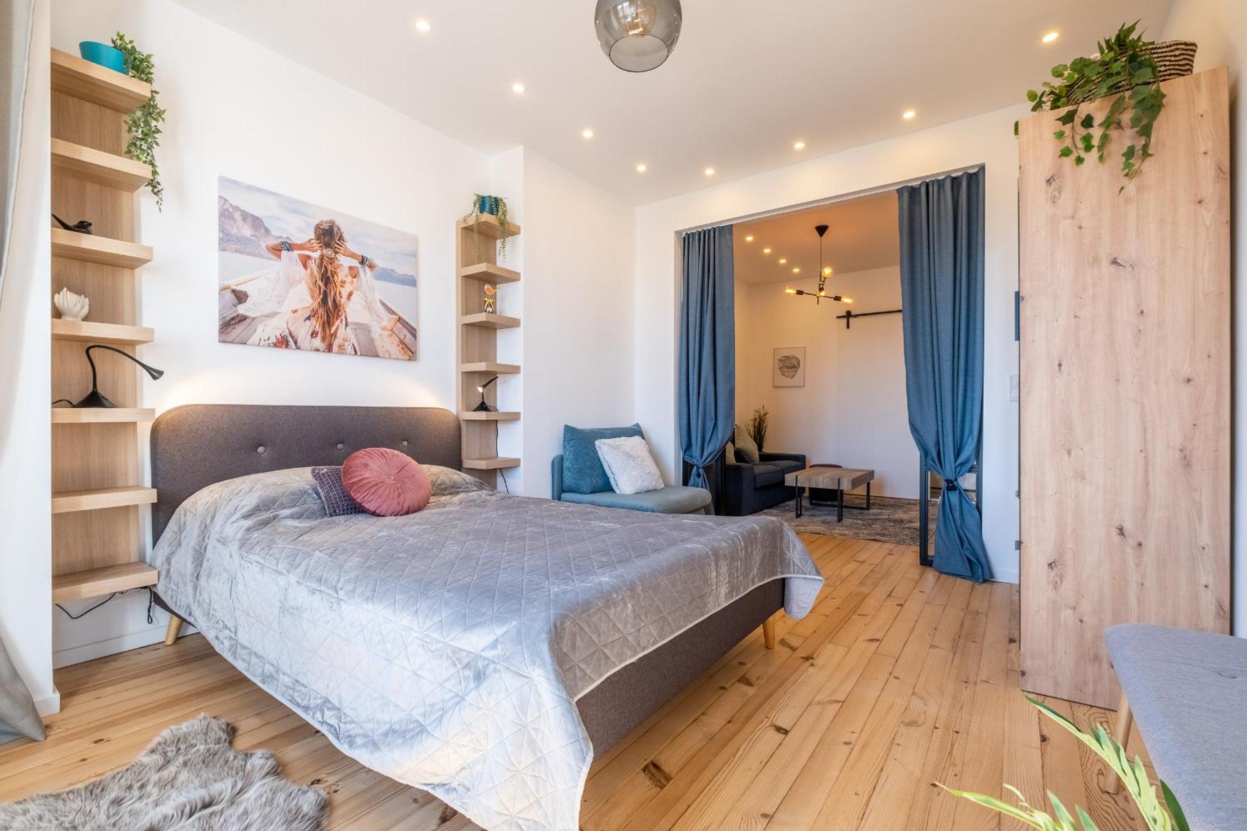 Bright Apartments – 2 Bedroom